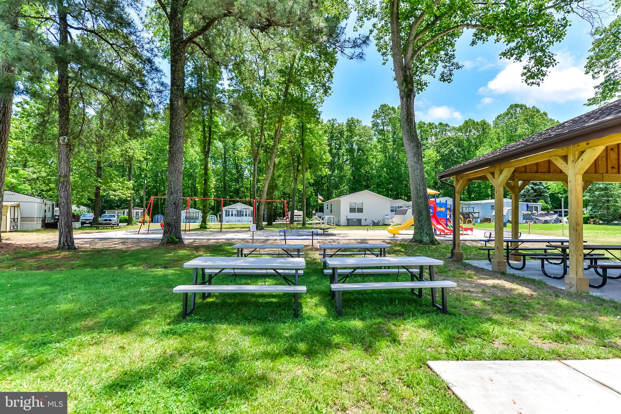 WHITE HORSE PARK I - Residential