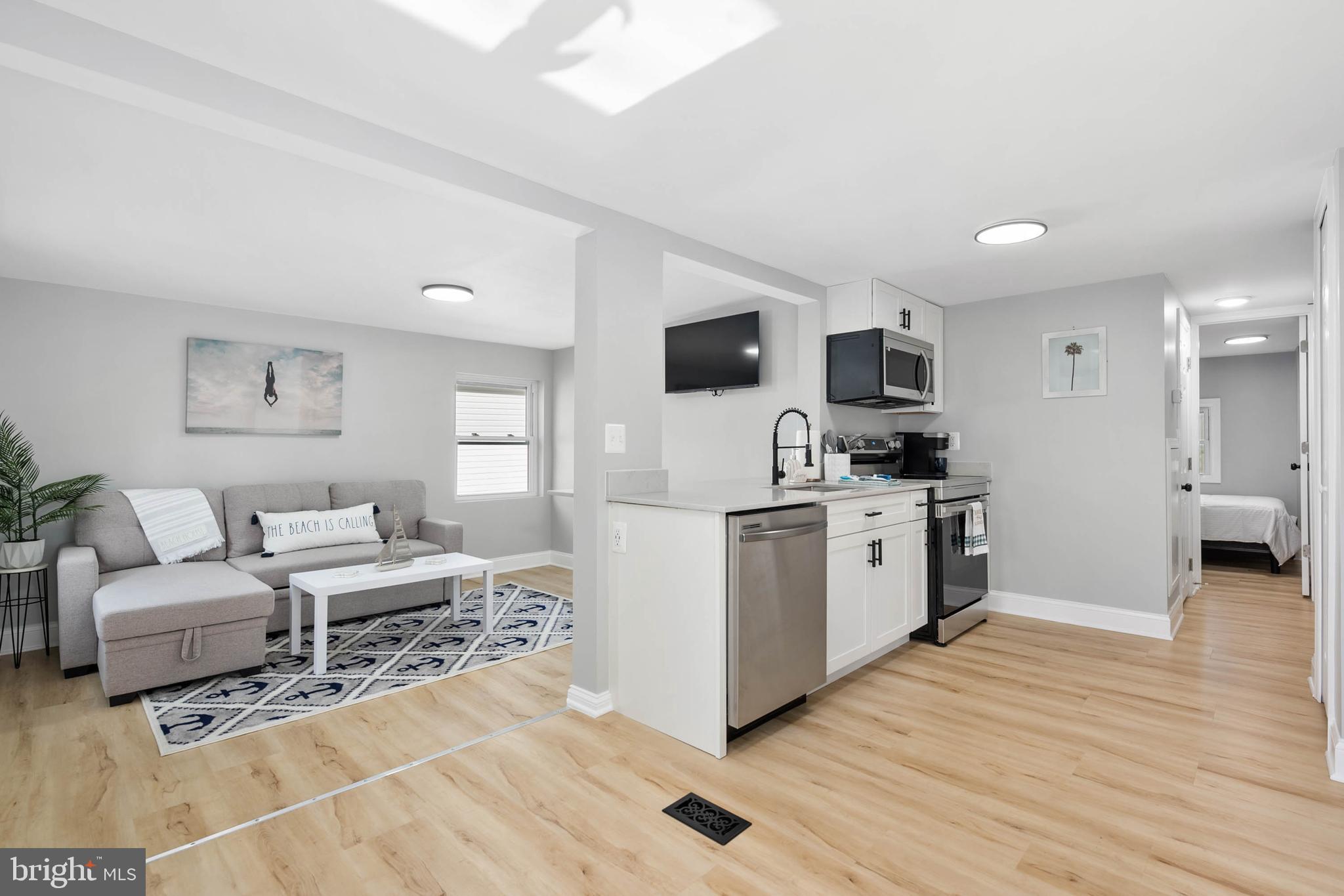 WHITE HORSE PARK I - Residential