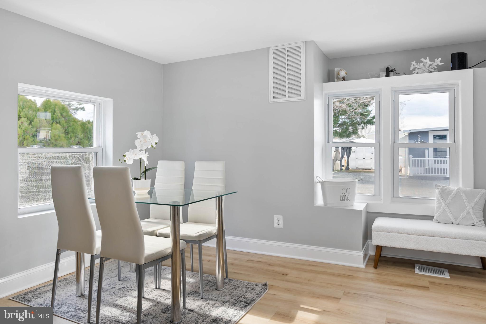 WHITE HORSE PARK I - Residential