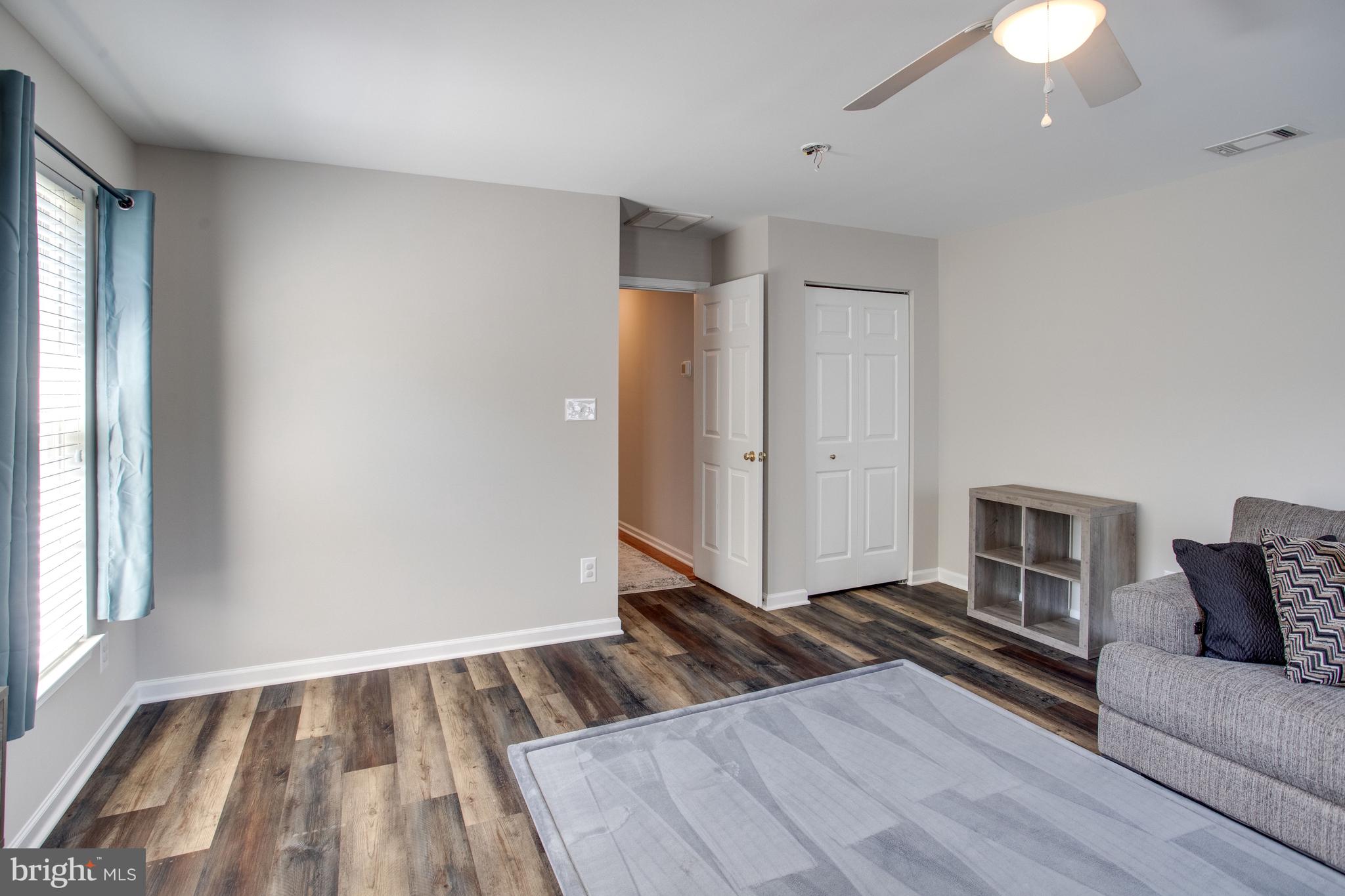 WAYSIDE VILLAGE - Residential