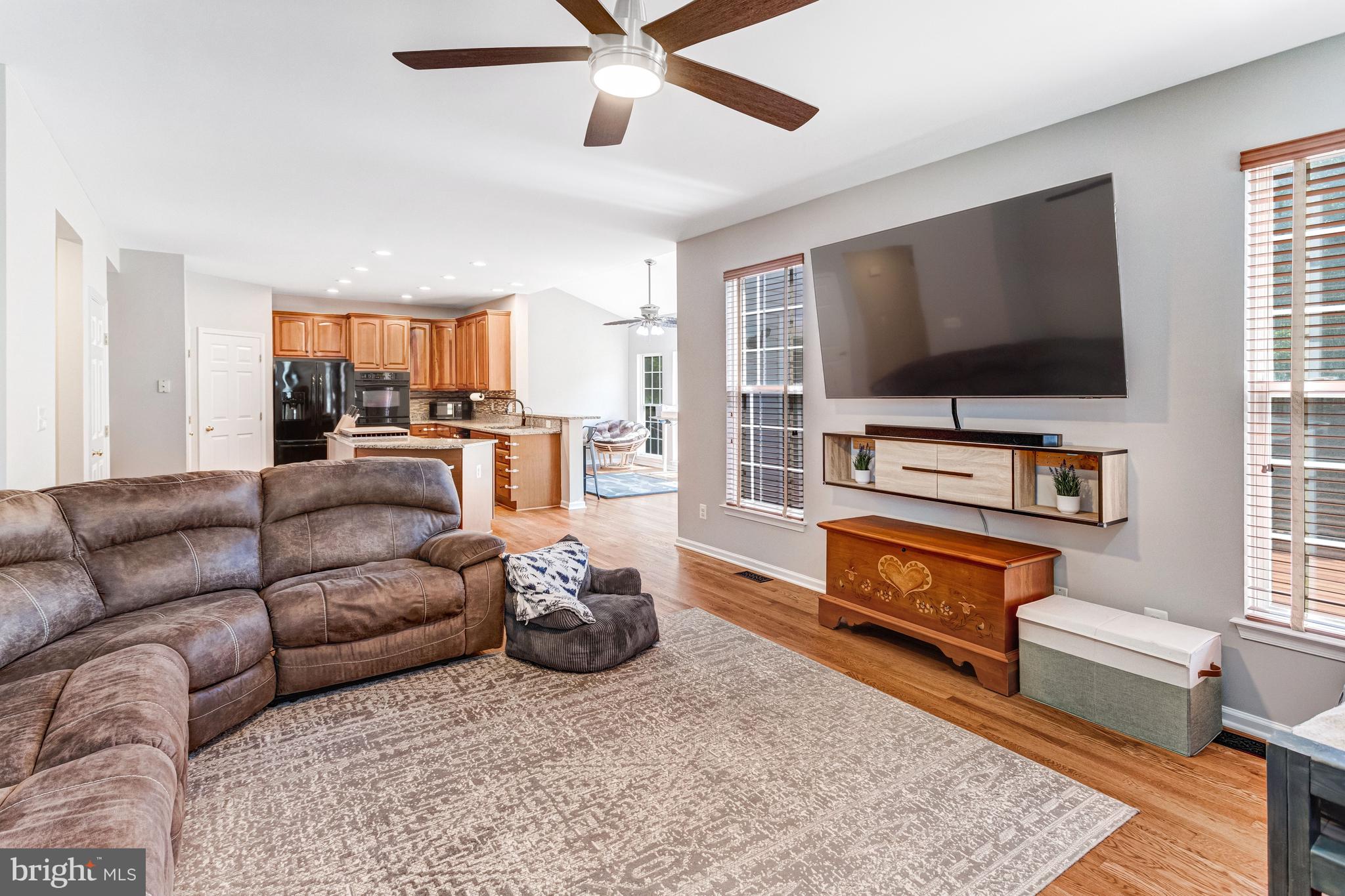 WAYSIDE VILLAGE - Residential