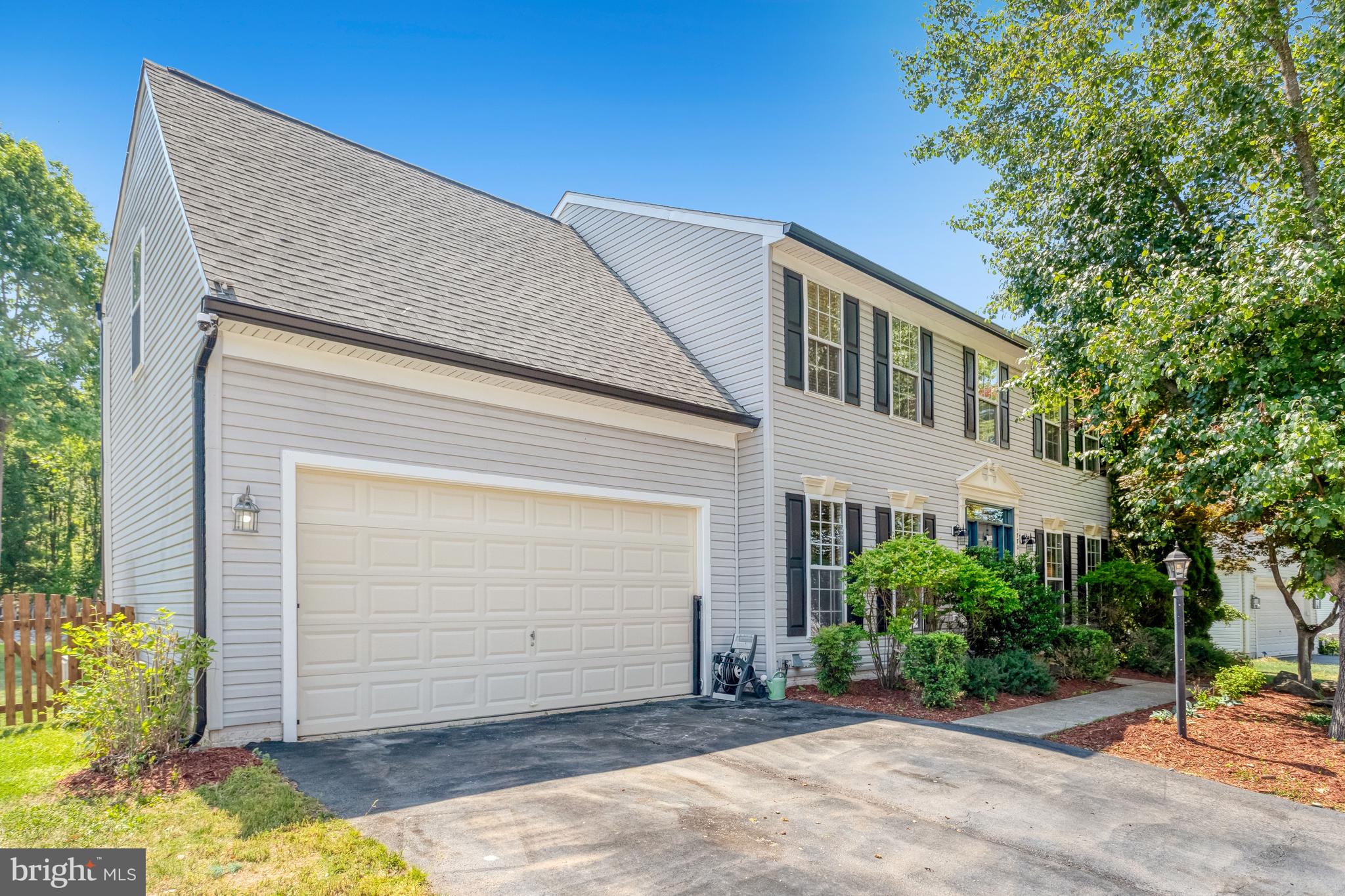 WAYSIDE VILLAGE - Residential