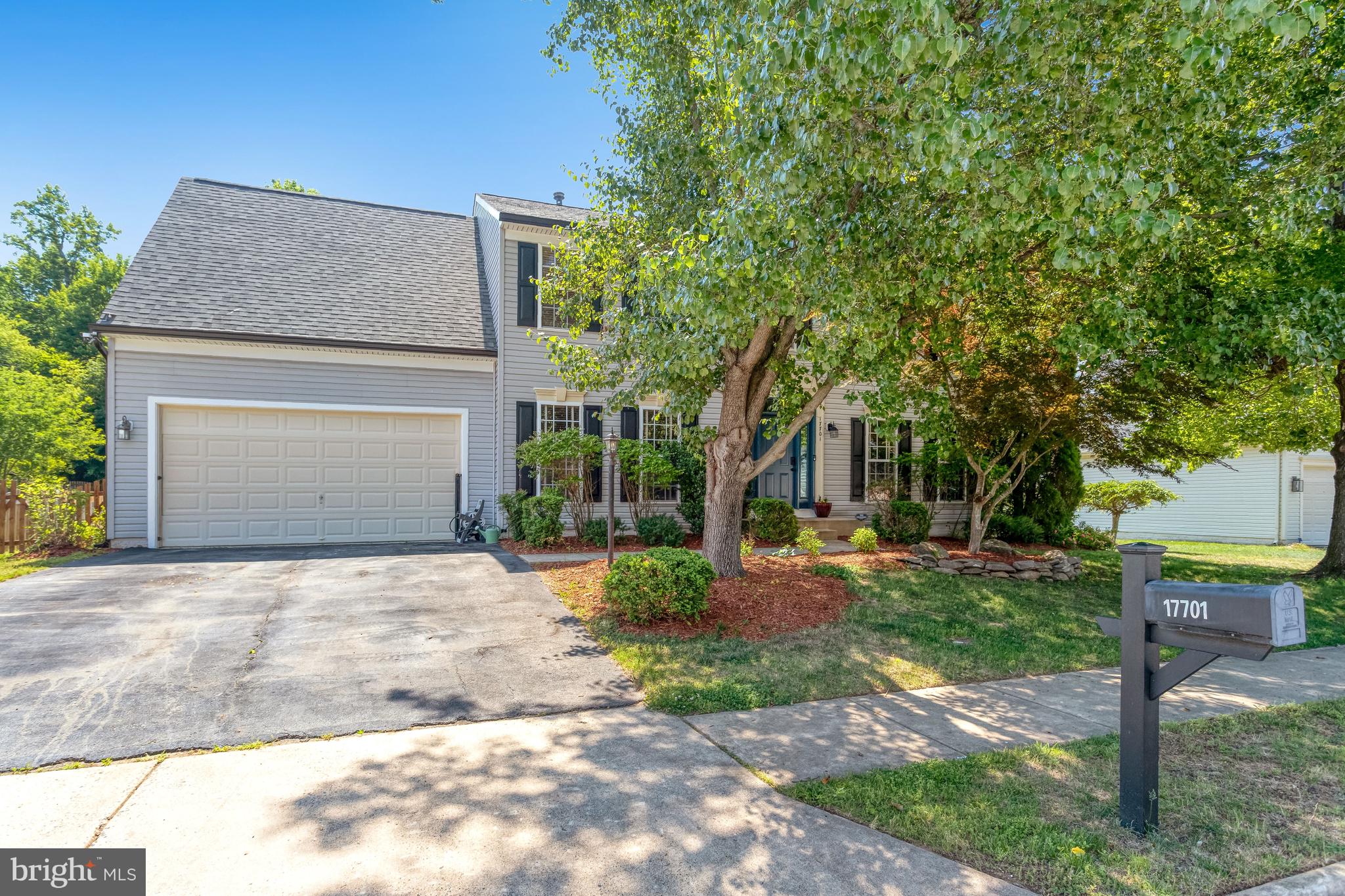 WAYSIDE VILLAGE - Residential