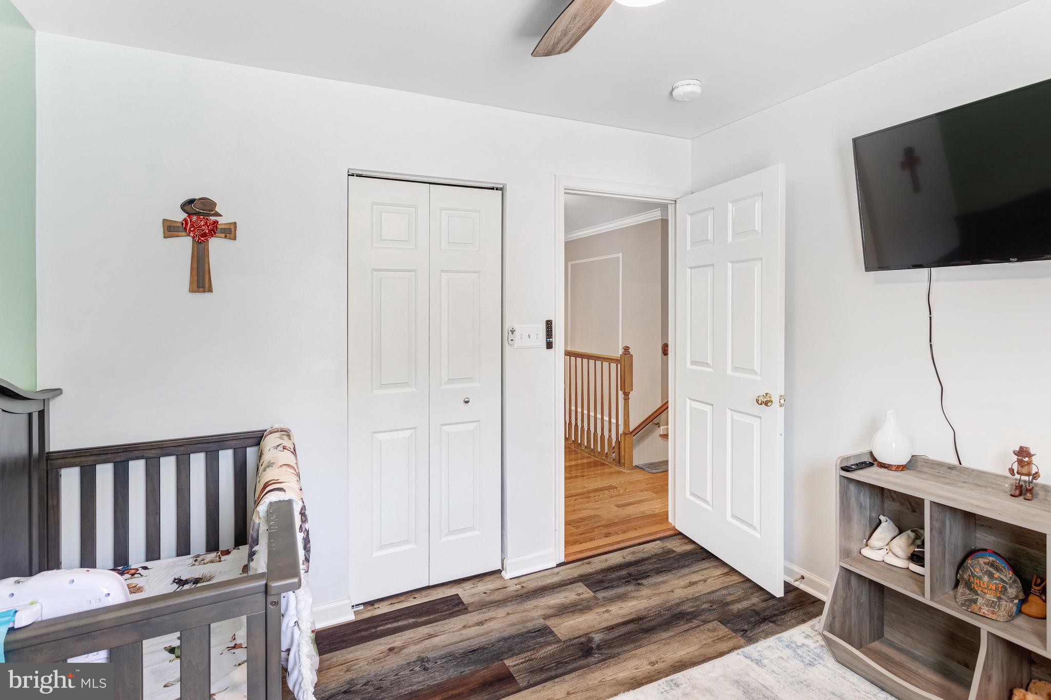 WAYSIDE VILLAGE - Residential