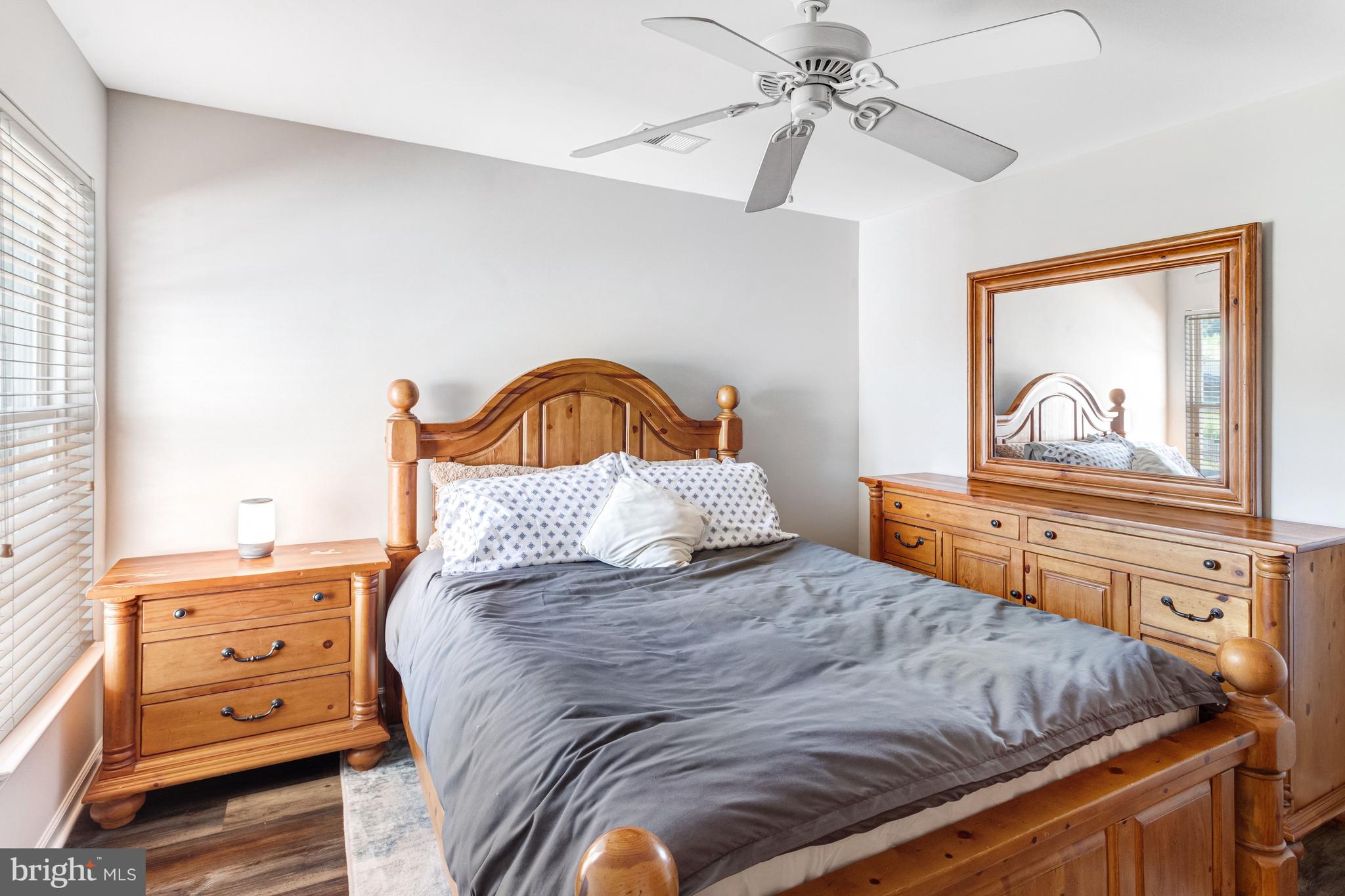 WAYSIDE VILLAGE - Residential