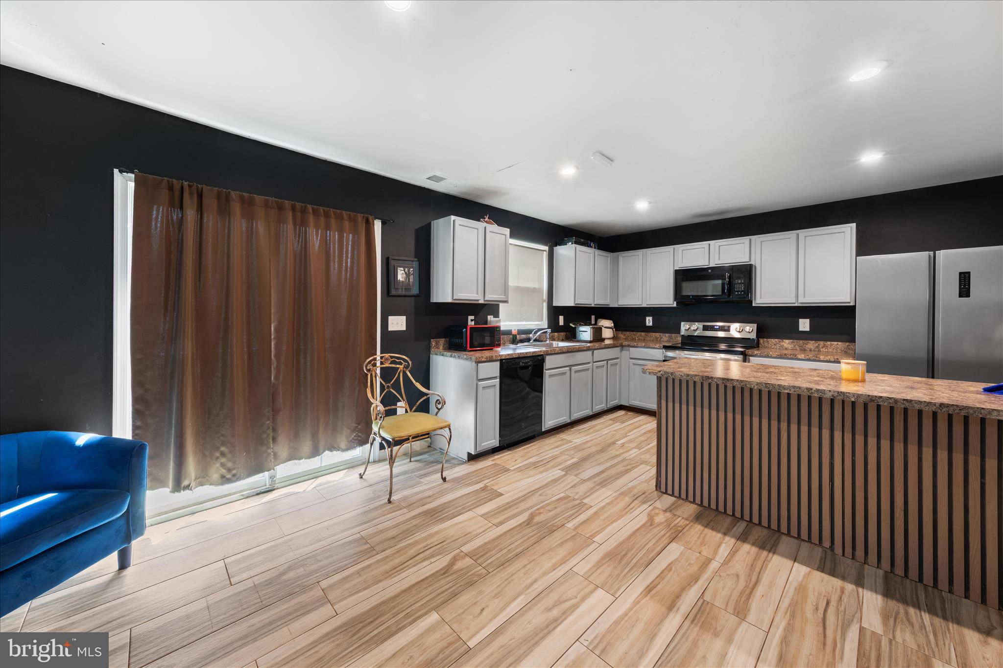 YORKSHIRE ESTATES - Residential