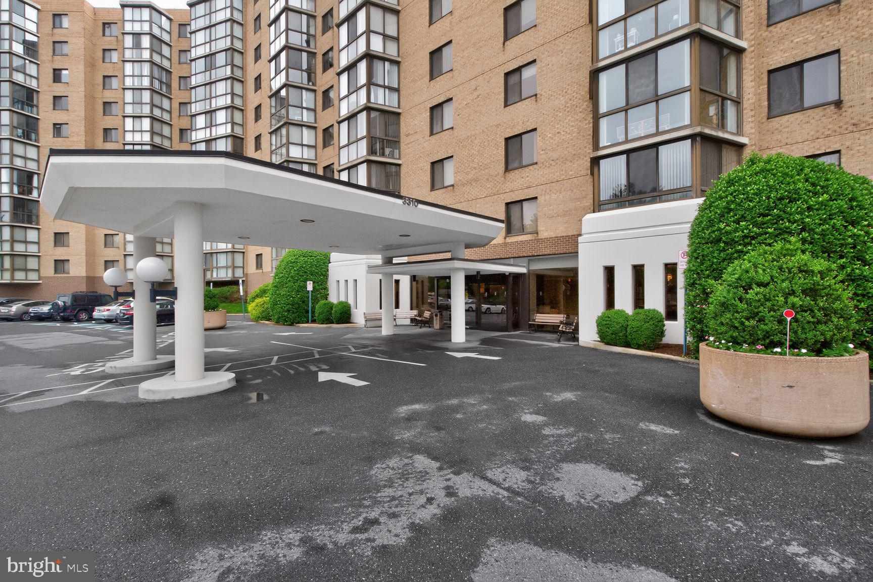 FAIRWAYS NORTH - Residential
