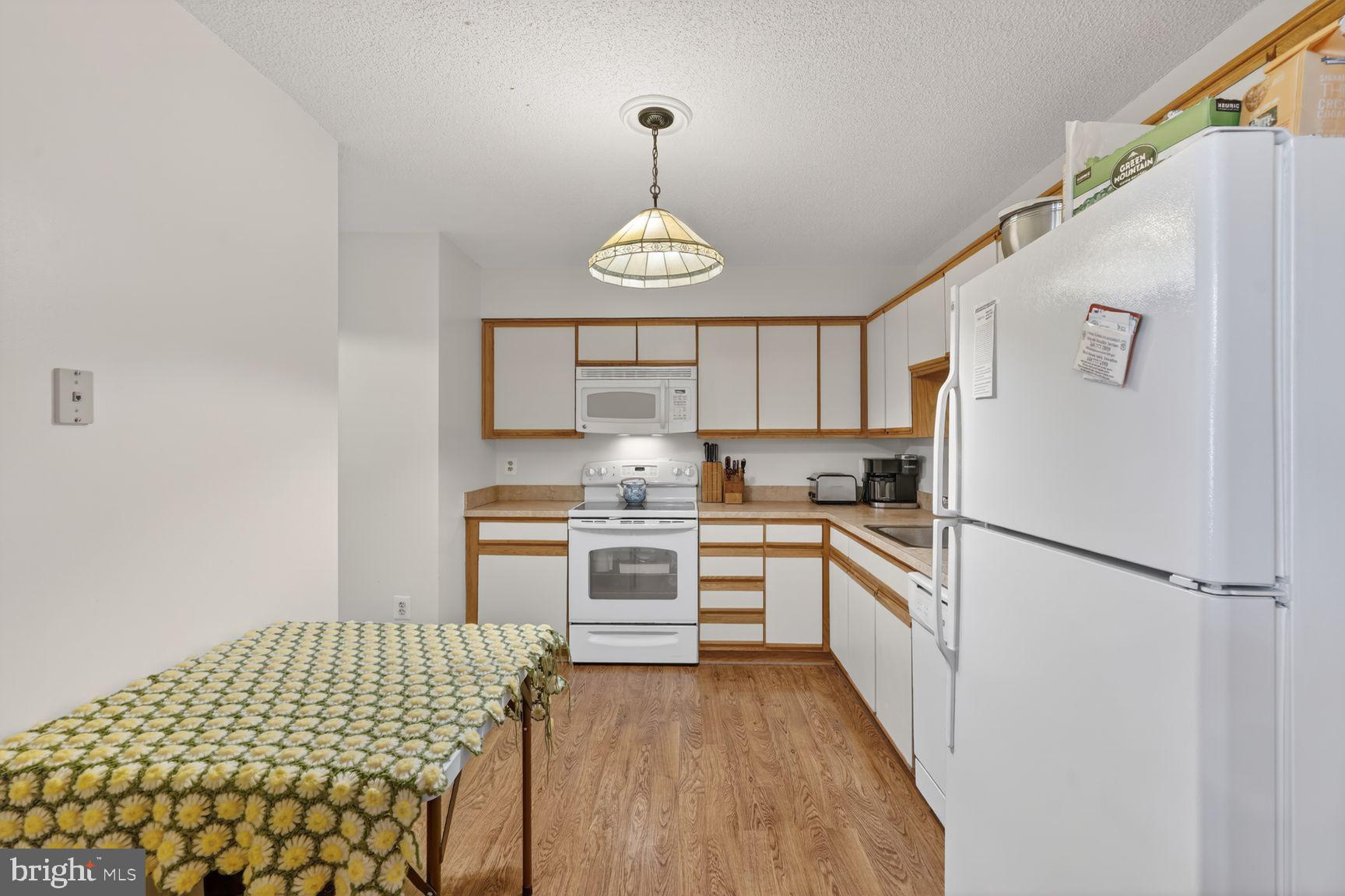 FAIRWAYS NORTH - Residential