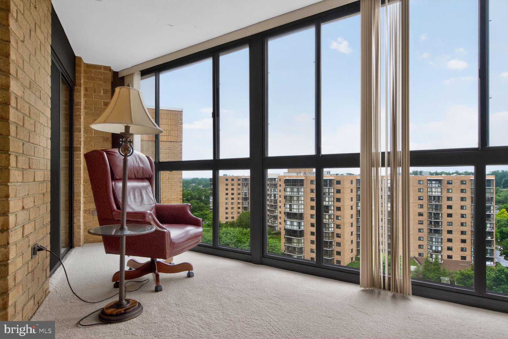 FAIRWAYS NORTH - Residential