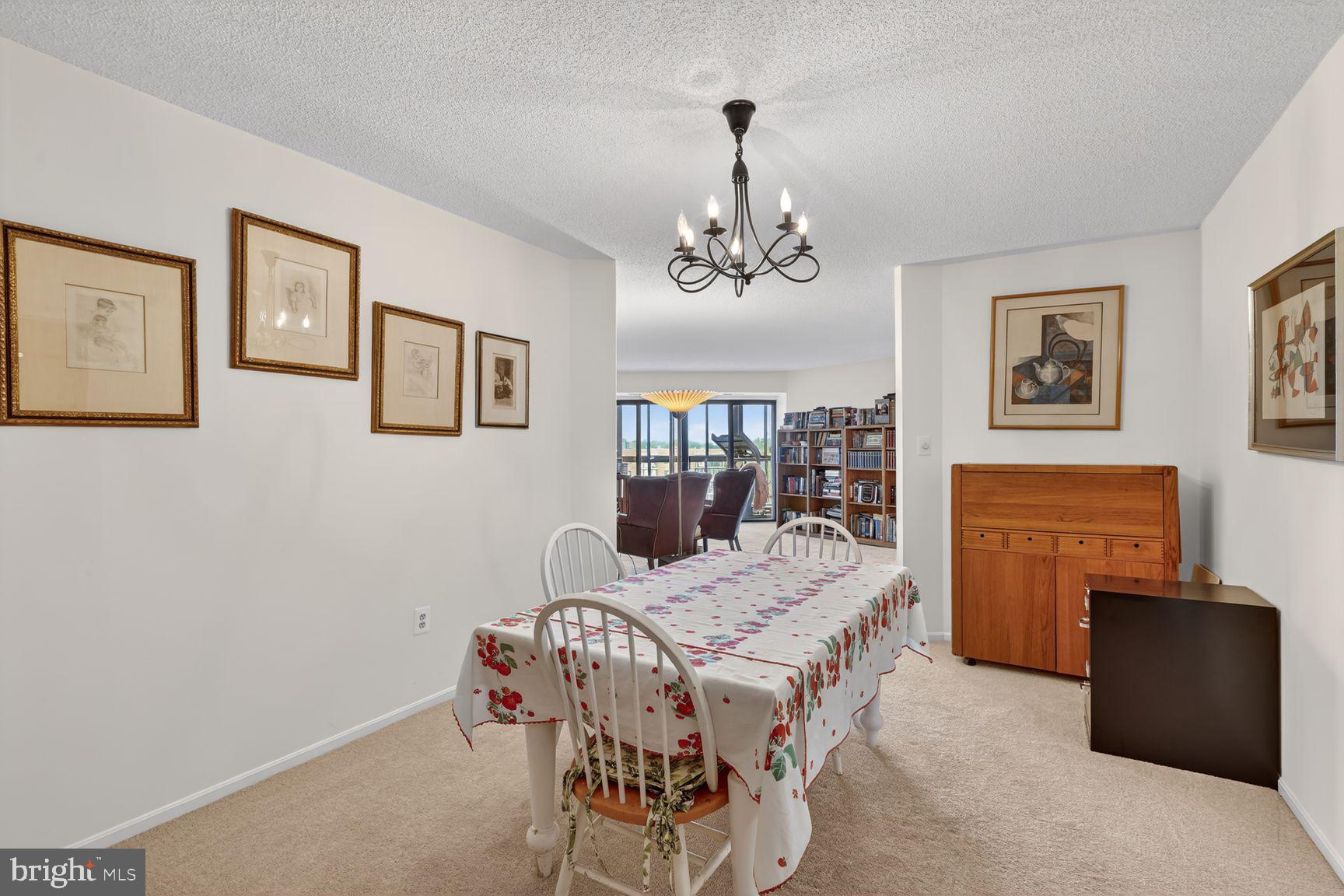 FAIRWAYS NORTH - Residential