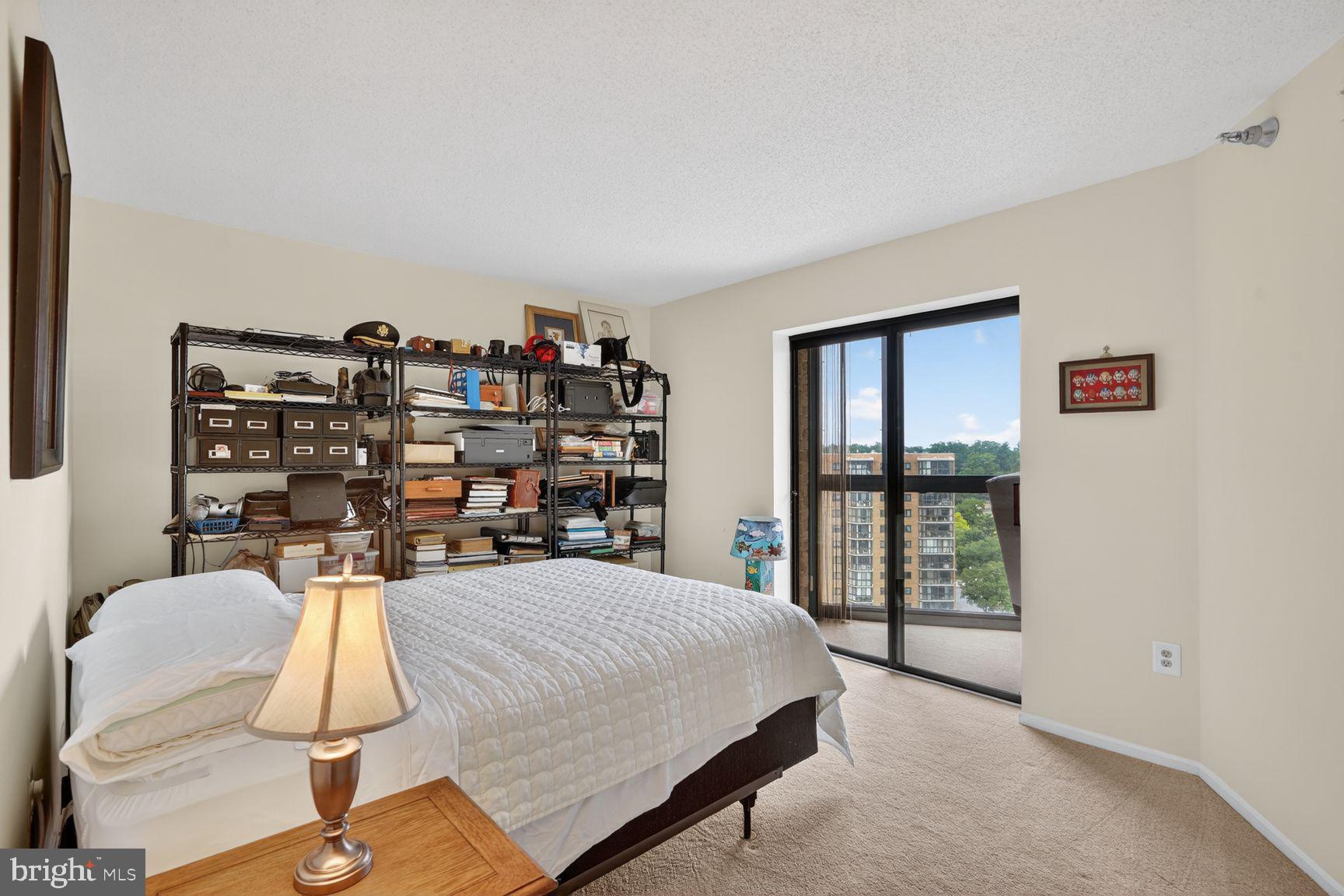FAIRWAYS NORTH - Residential