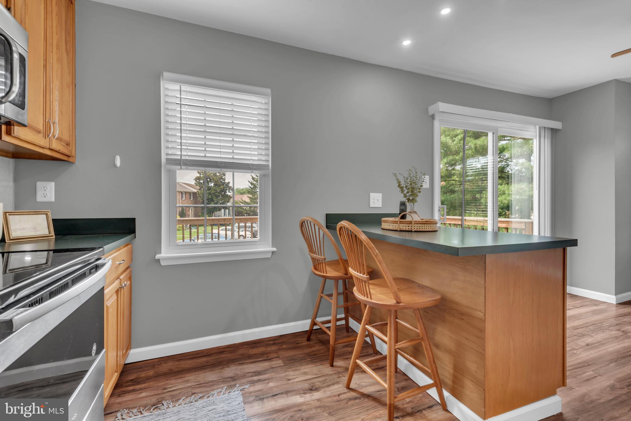ELIZABETHS LANDING - Residential