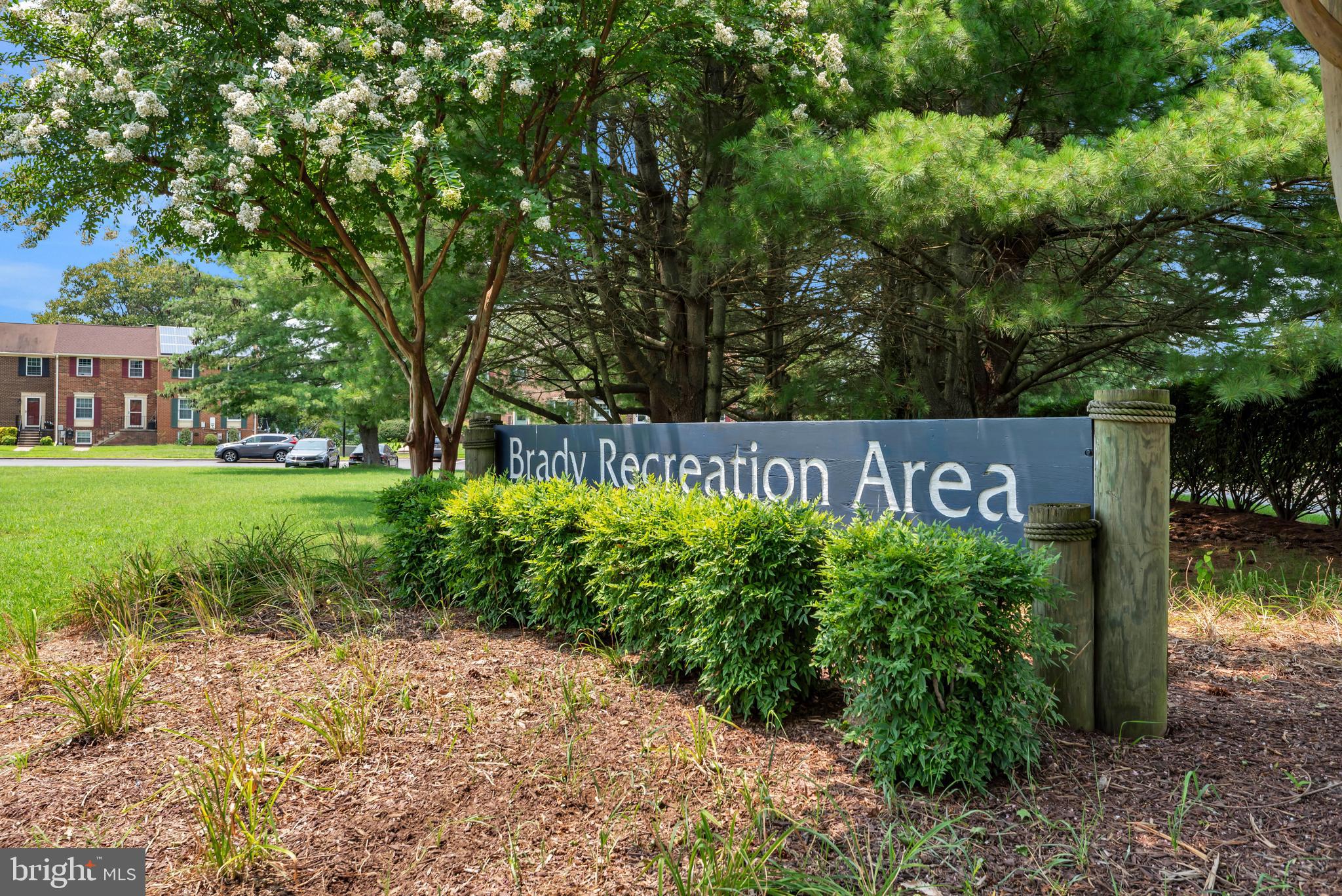 ELIZABETHS LANDING - Residential