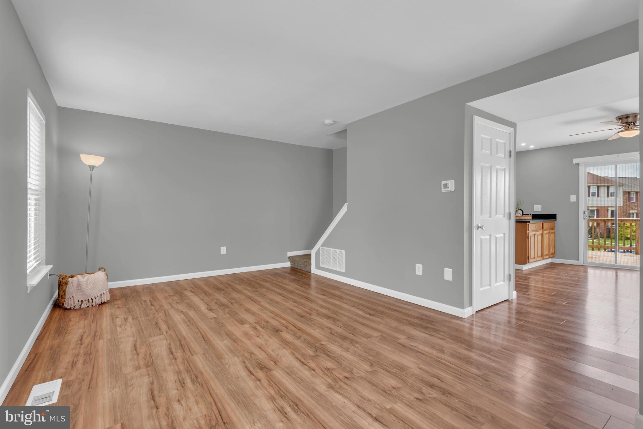 ELIZABETHS LANDING - Residential