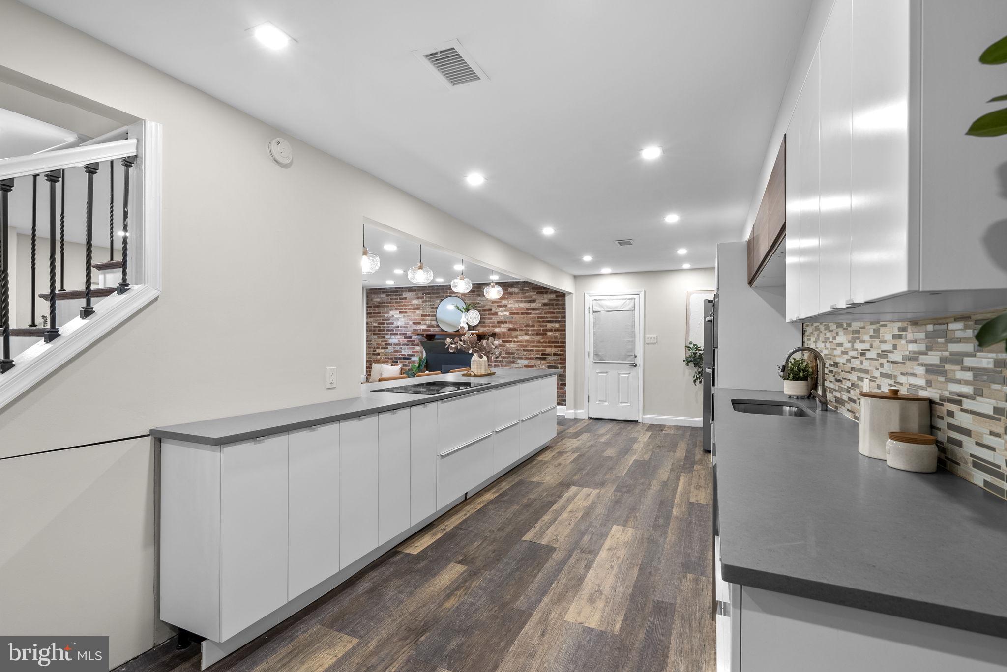 OLD FARM - Residential