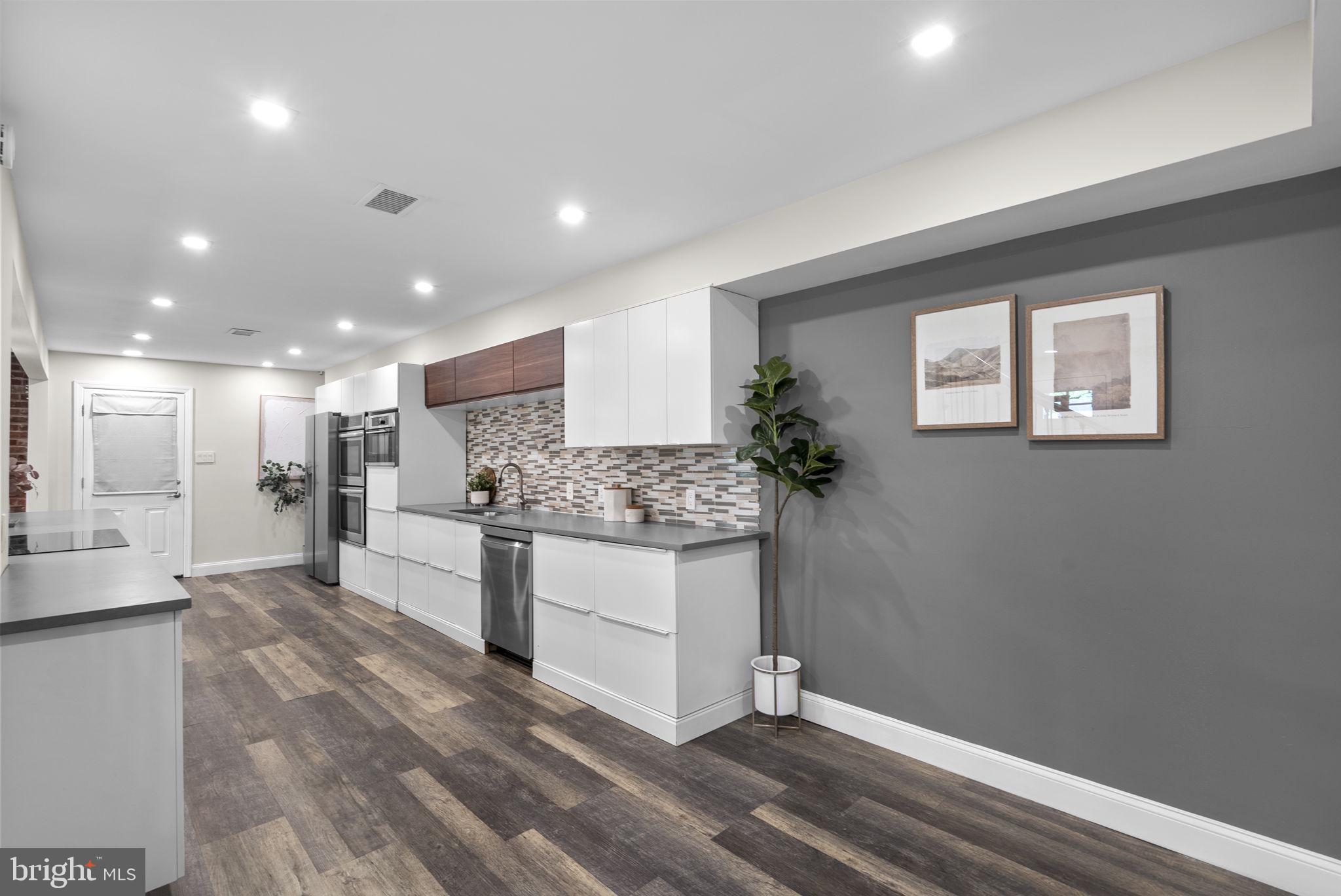 OLD FARM - Residential