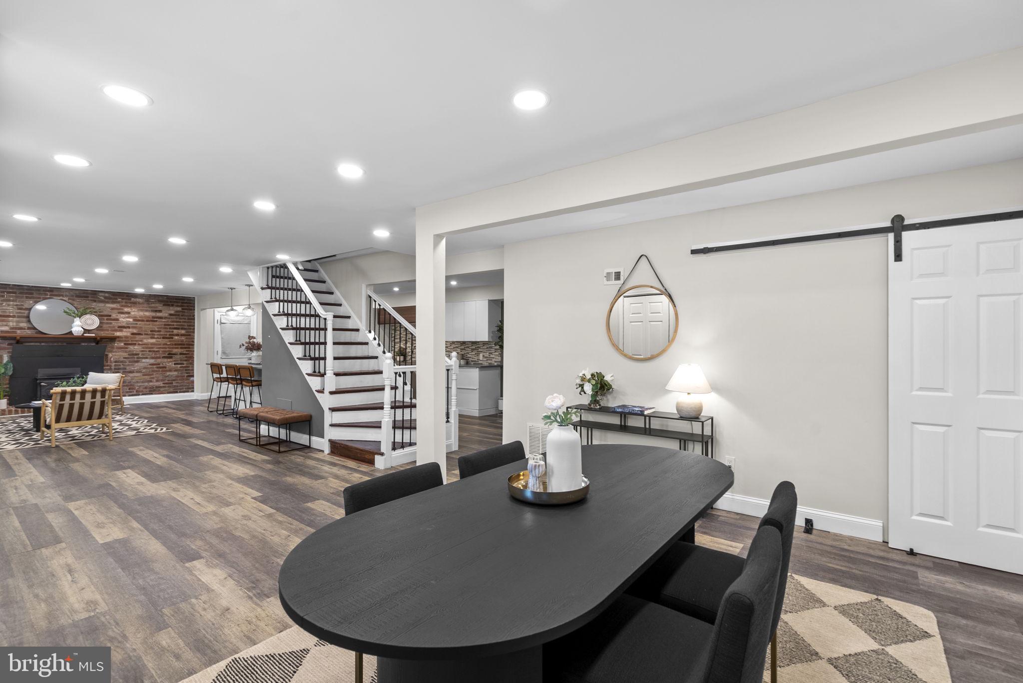 OLD FARM - Residential