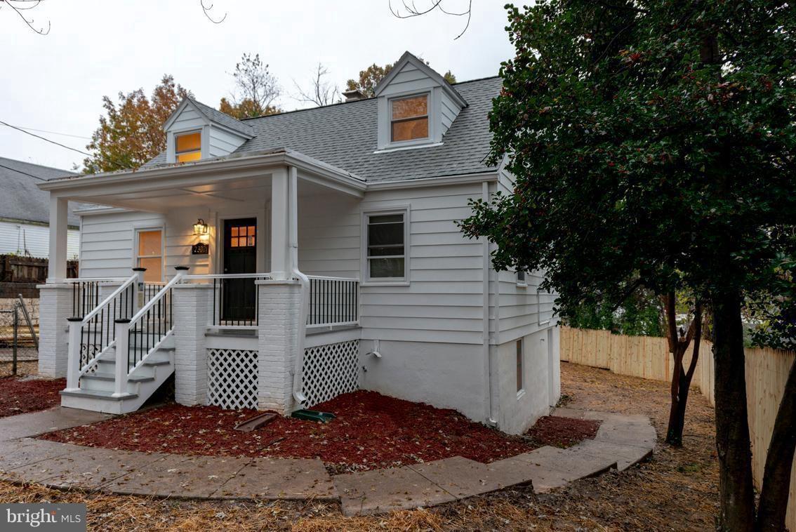Welcome to this charming and fully updated Cape Cod in Alexandria!
The beautifully remodeled kitchen features brand new stainless steel appliances, gas cooking, granite countertops, and stylish new flooring—opening directly onto a spacious new deck that's perfect for outdoor dining and entertaining.

Inside, you'll find fresh paint throughout, refinished hardwood floors, recessed lighting, and updated bathrooms. The lower level offers brand new flooring, a kitchenette, a bedroom, and its own private walk-out—ideal for guests, an in-law suite, or extra living space.

Located just one mile from the Huntington Metro and a short half-mile stroll to Mount Eagle Park and nearby shopping centers. Bus stop is steps away, and with quick access to Rt 1 and I-495, the commute is a breeze.