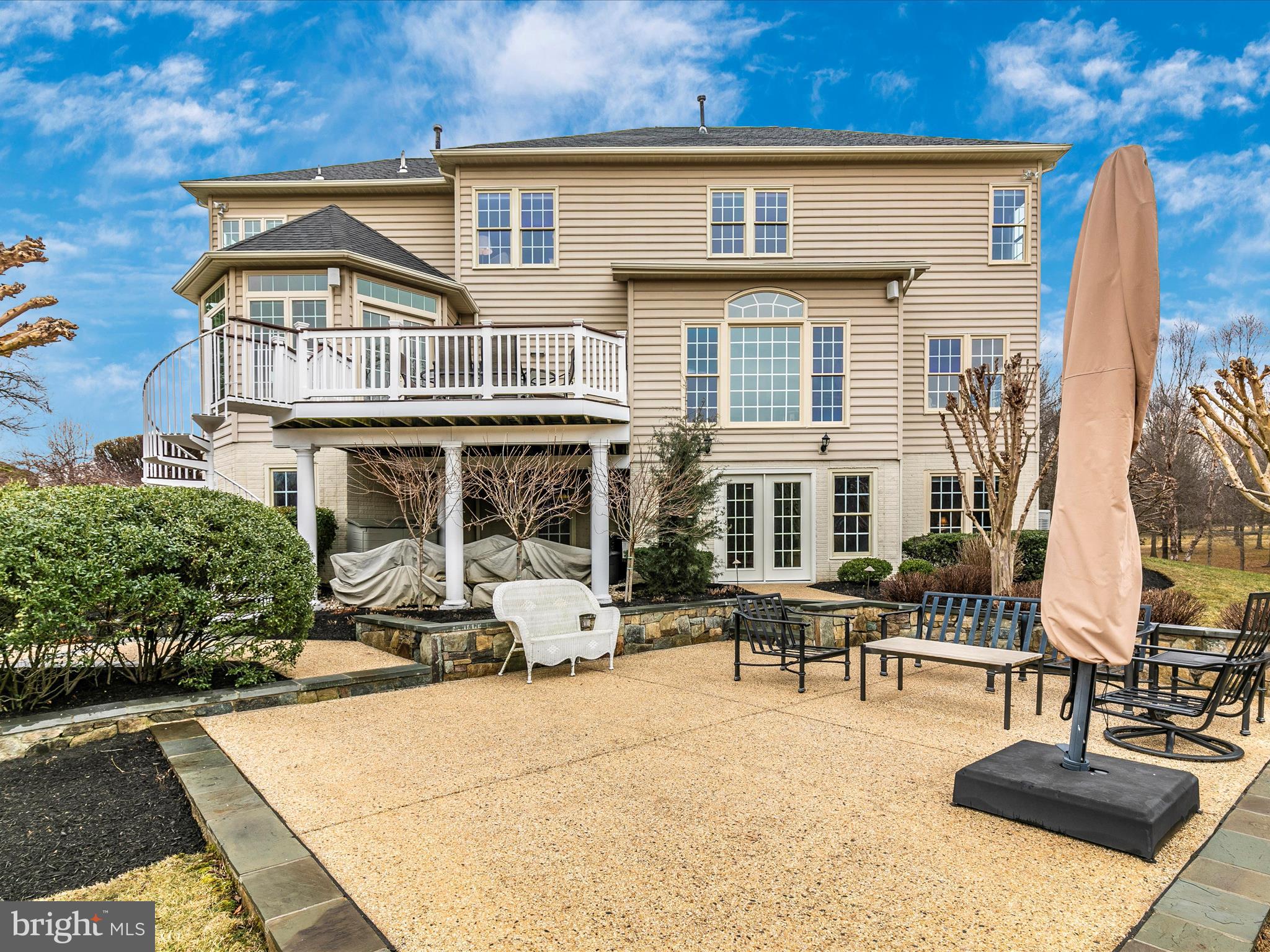LAYTONSVILLE OUTSIDE - Residential