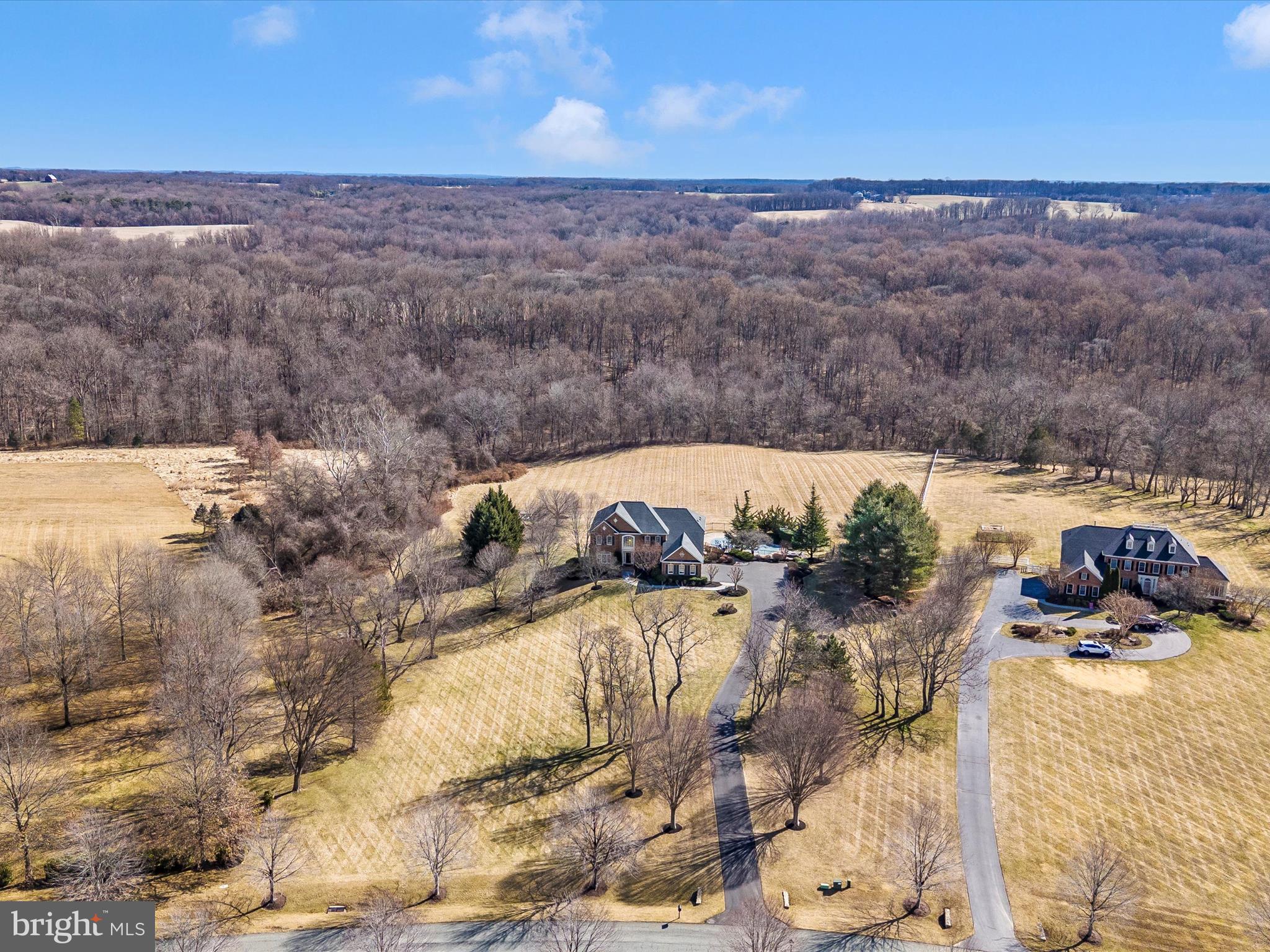 LAYTONSVILLE OUTSIDE - Residential