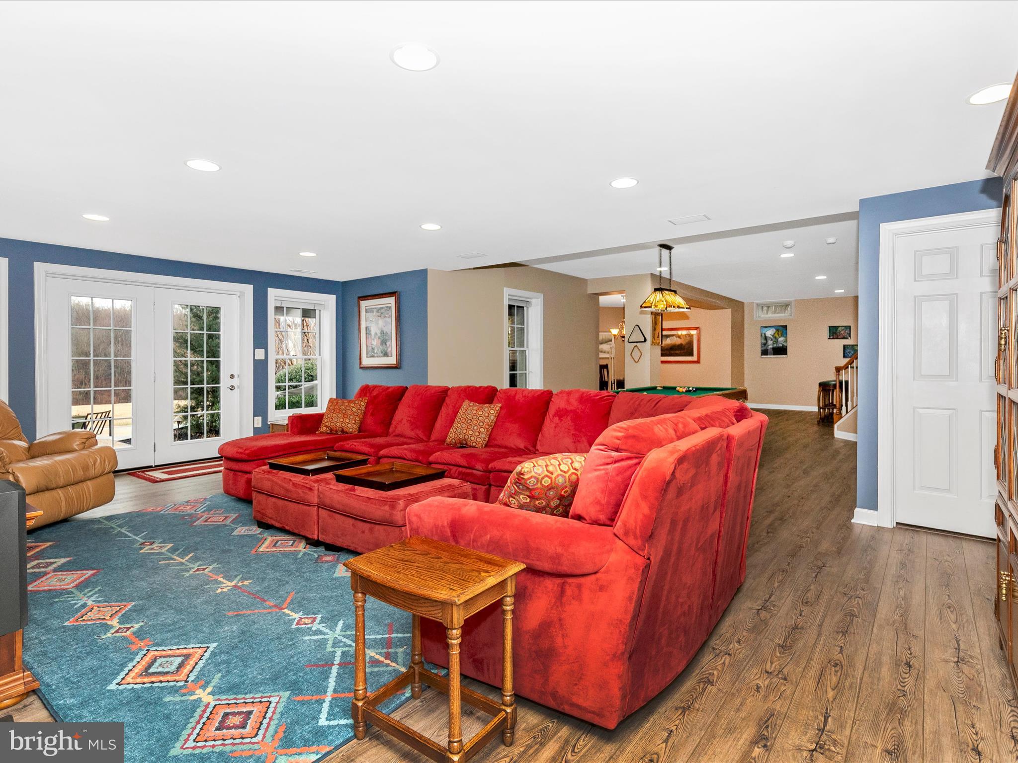LAYTONSVILLE OUTSIDE - Residential