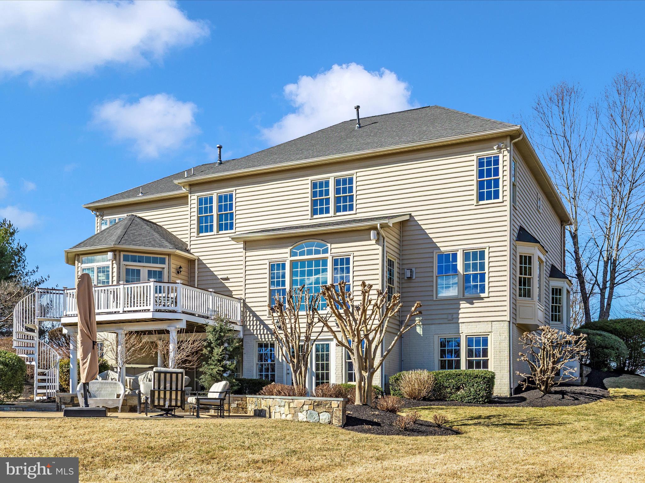 LAYTONSVILLE OUTSIDE - Residential