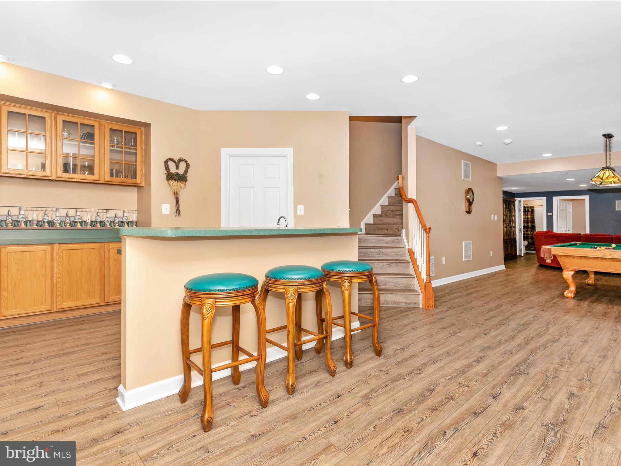 LAYTONSVILLE OUTSIDE - Residential