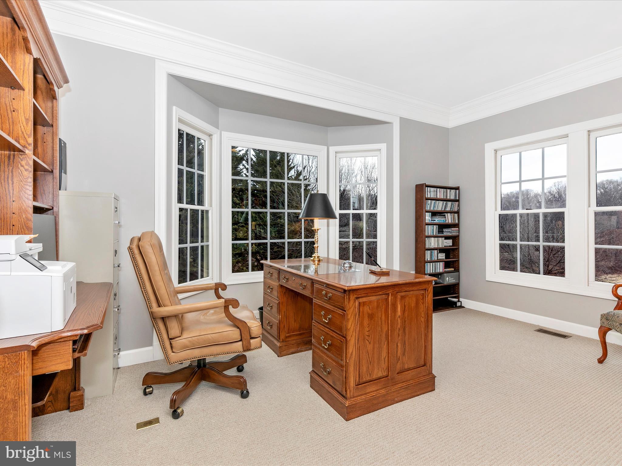 LAYTONSVILLE OUTSIDE - Residential