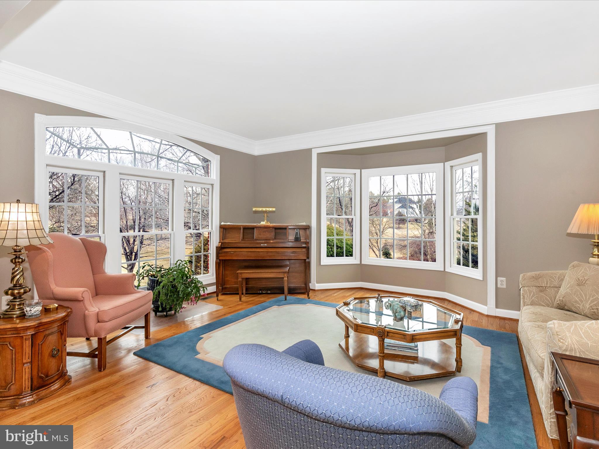 LAYTONSVILLE OUTSIDE - Residential
