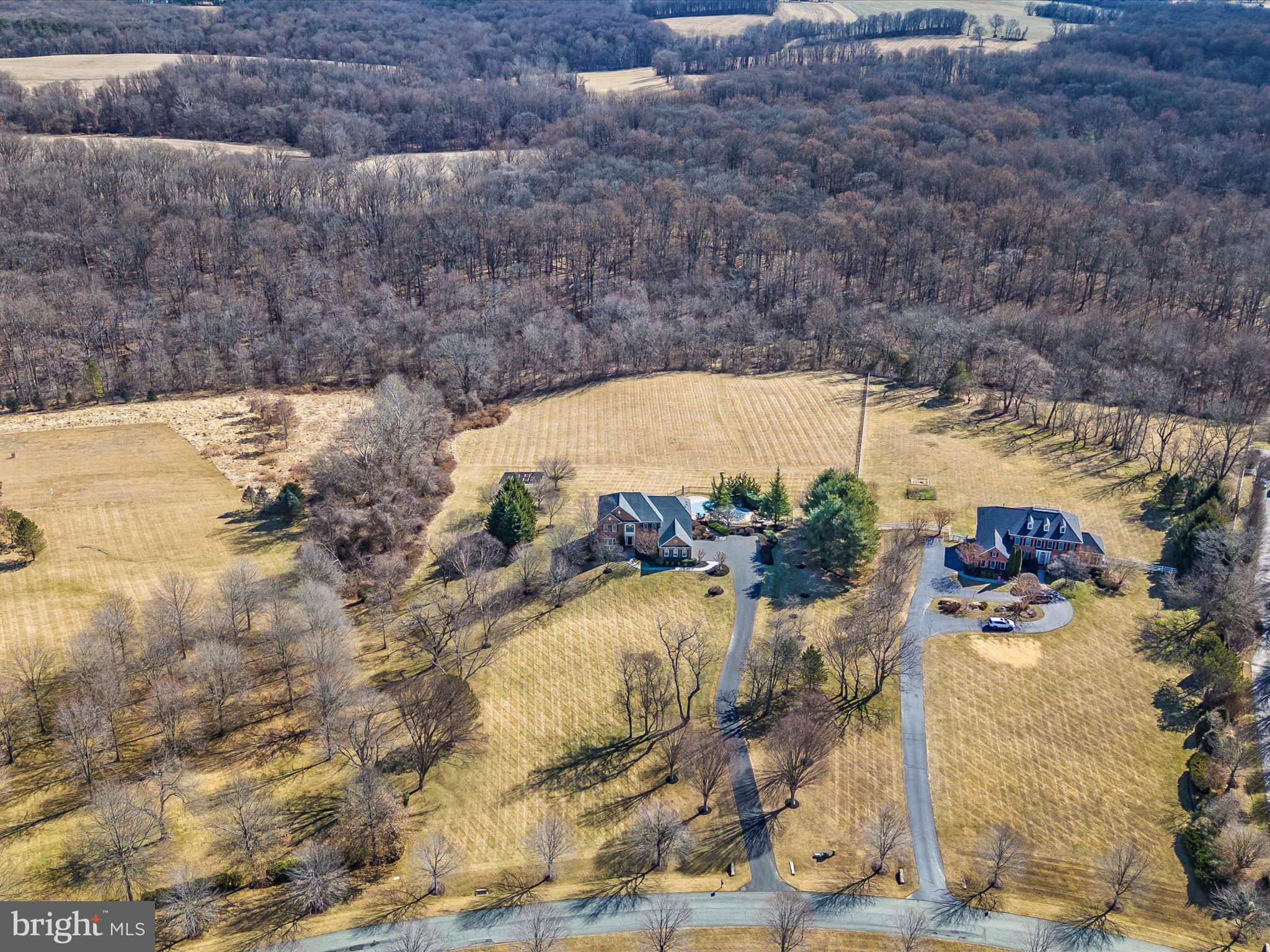 LAYTONSVILLE OUTSIDE - Residential