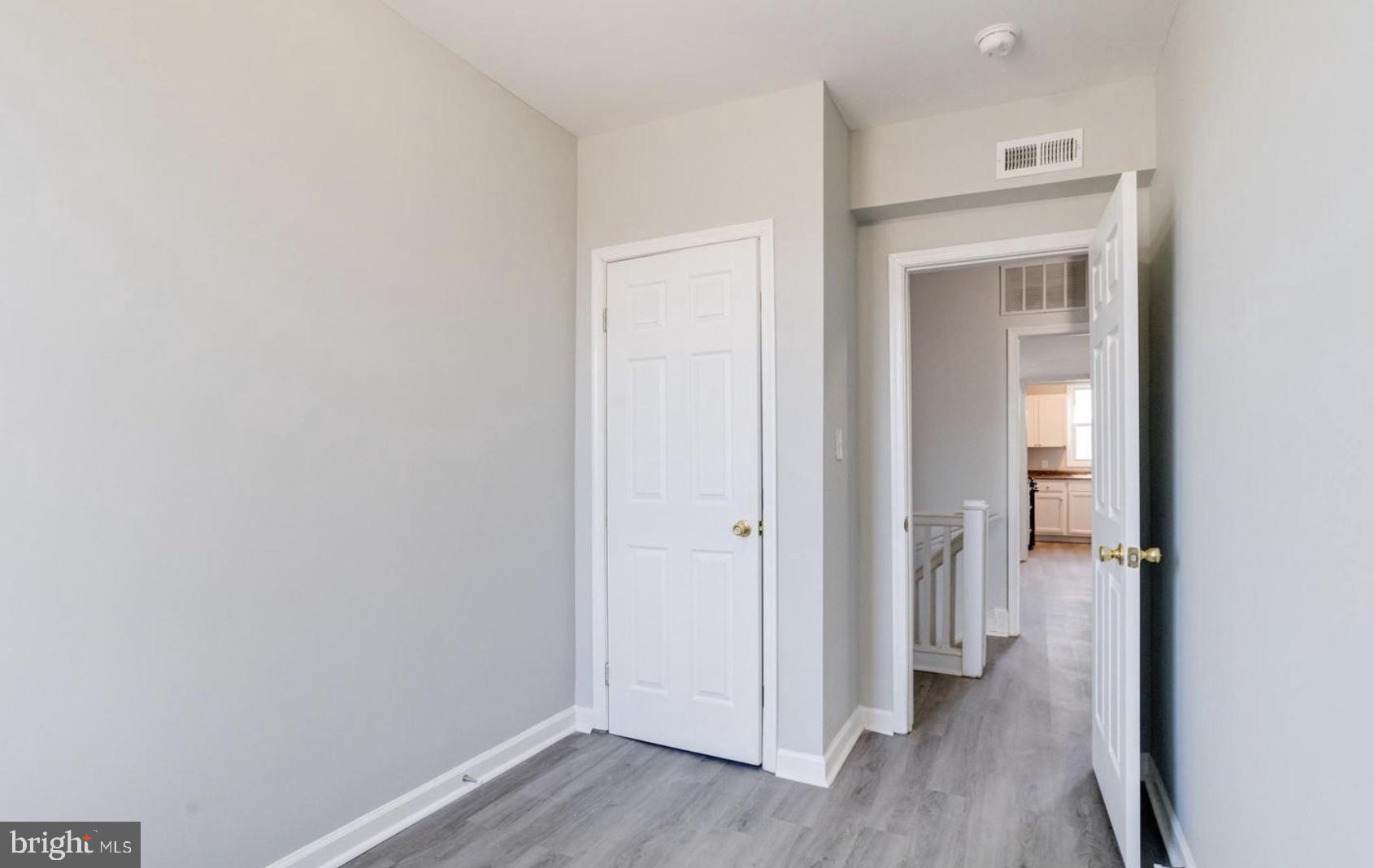 GREENSPRING - Residential Lease