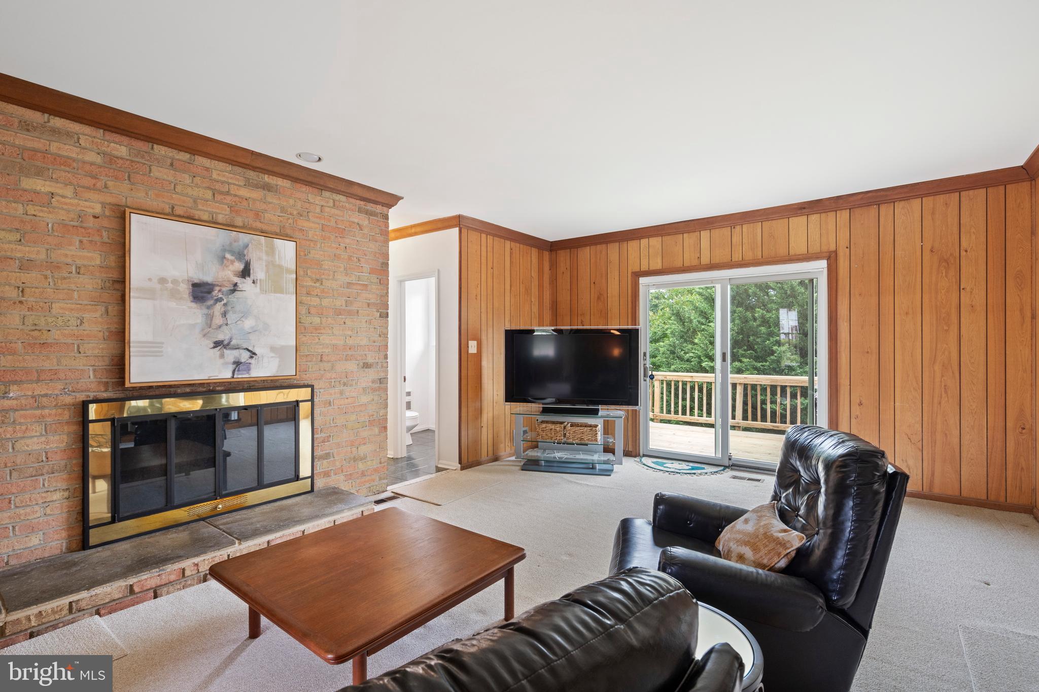 DOVER BALMORAL RIVERWOOD - Residential