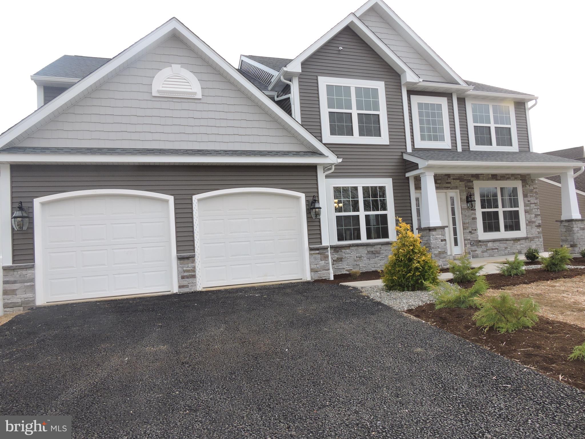 HEIDELBERG CROSSING - Residential