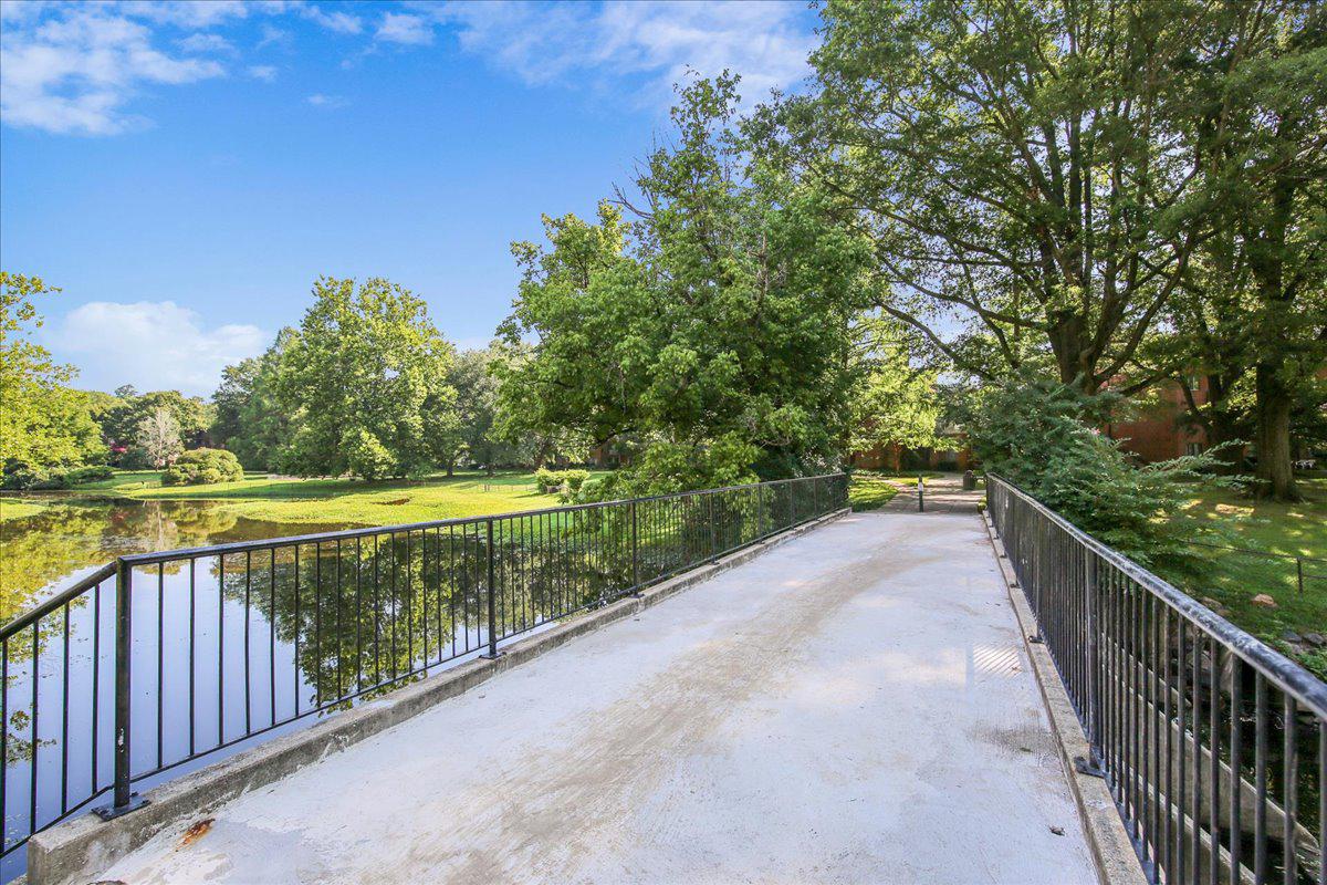 GROSVENOR PARK - Residential
