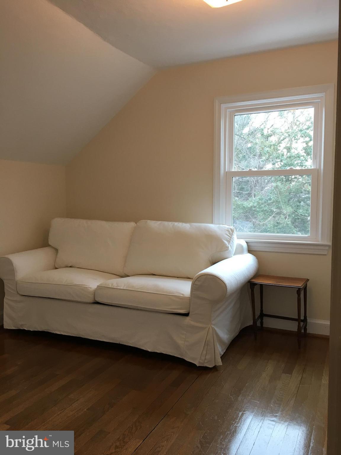 ALTA VISTA - Residential Lease