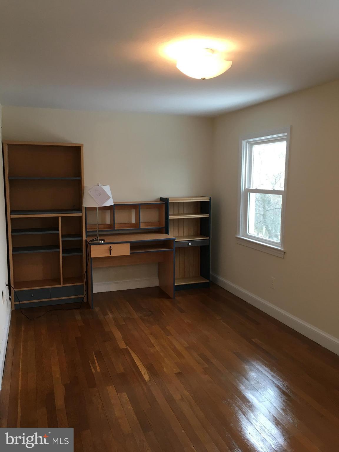 ALTA VISTA - Residential Lease