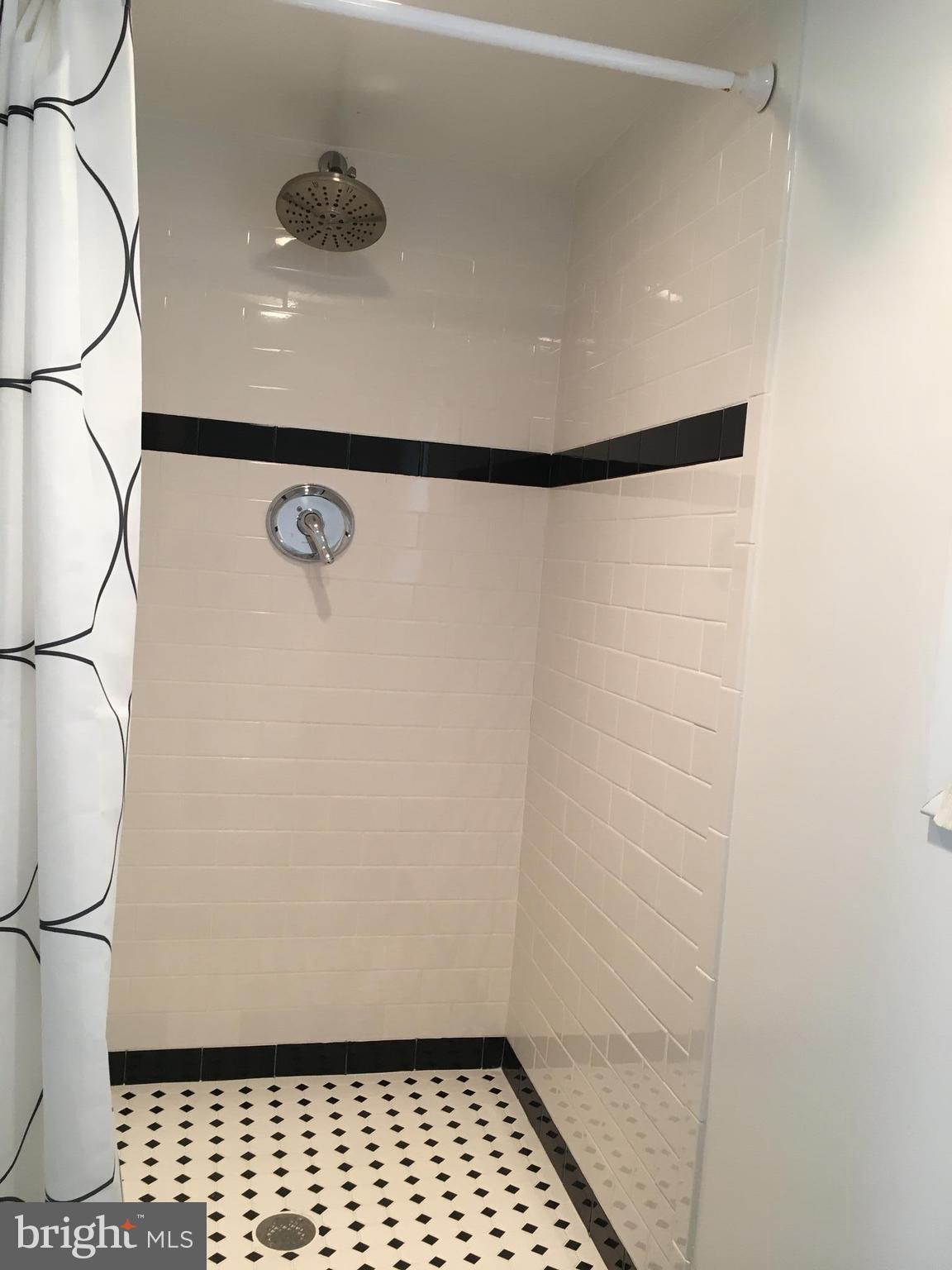 ALTA VISTA - Residential Lease