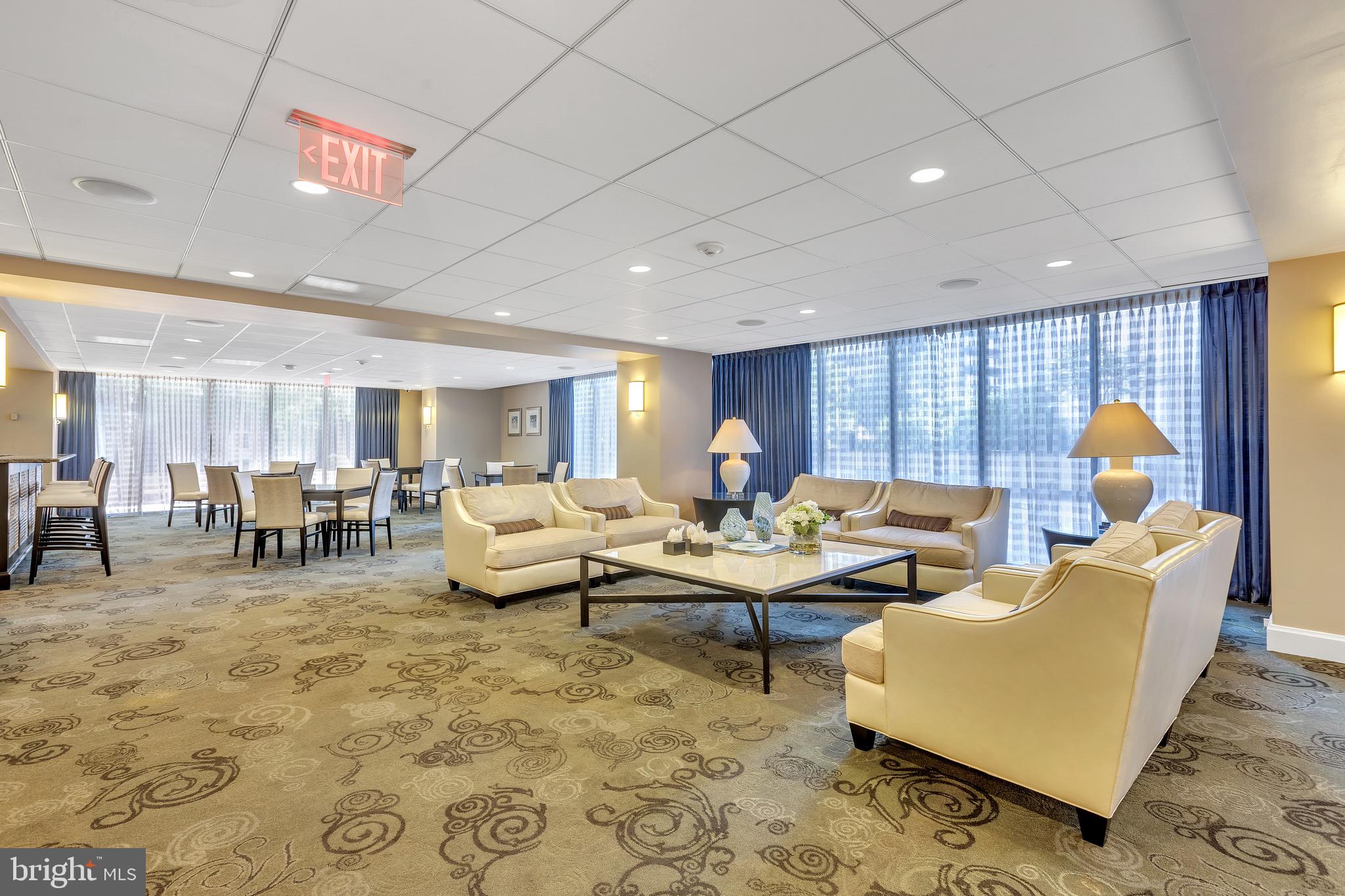 THE ELIZABETH - Residential Lease