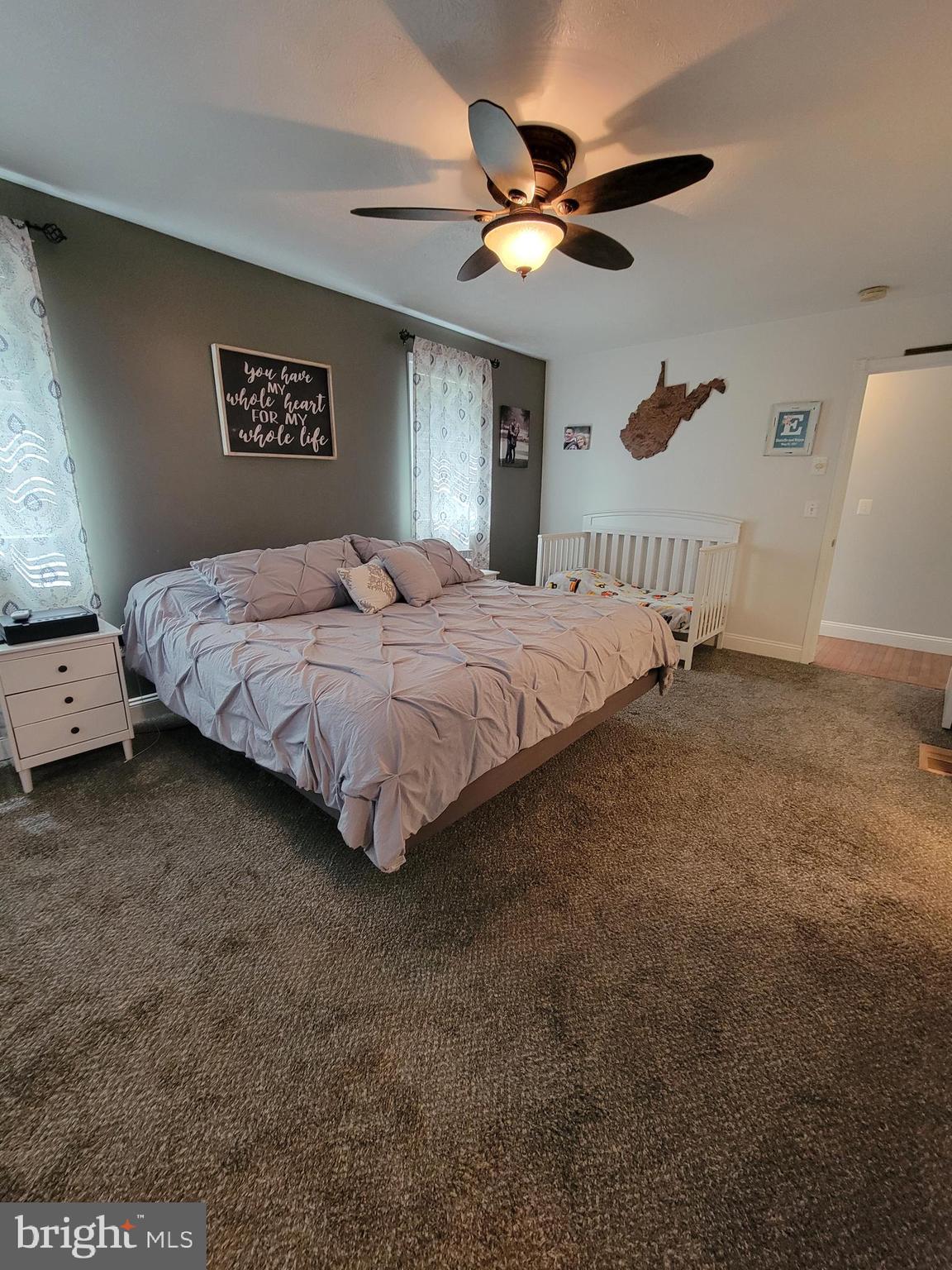 WOLF KNOB - Residential