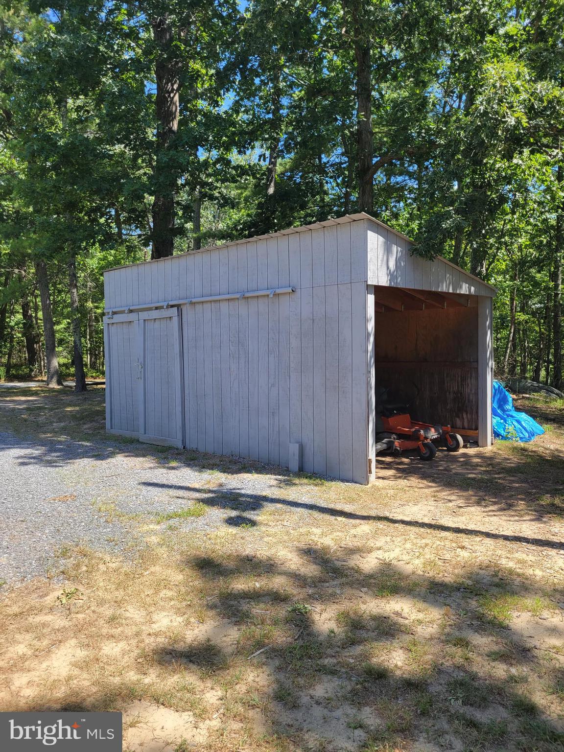 WOLF KNOB - Residential