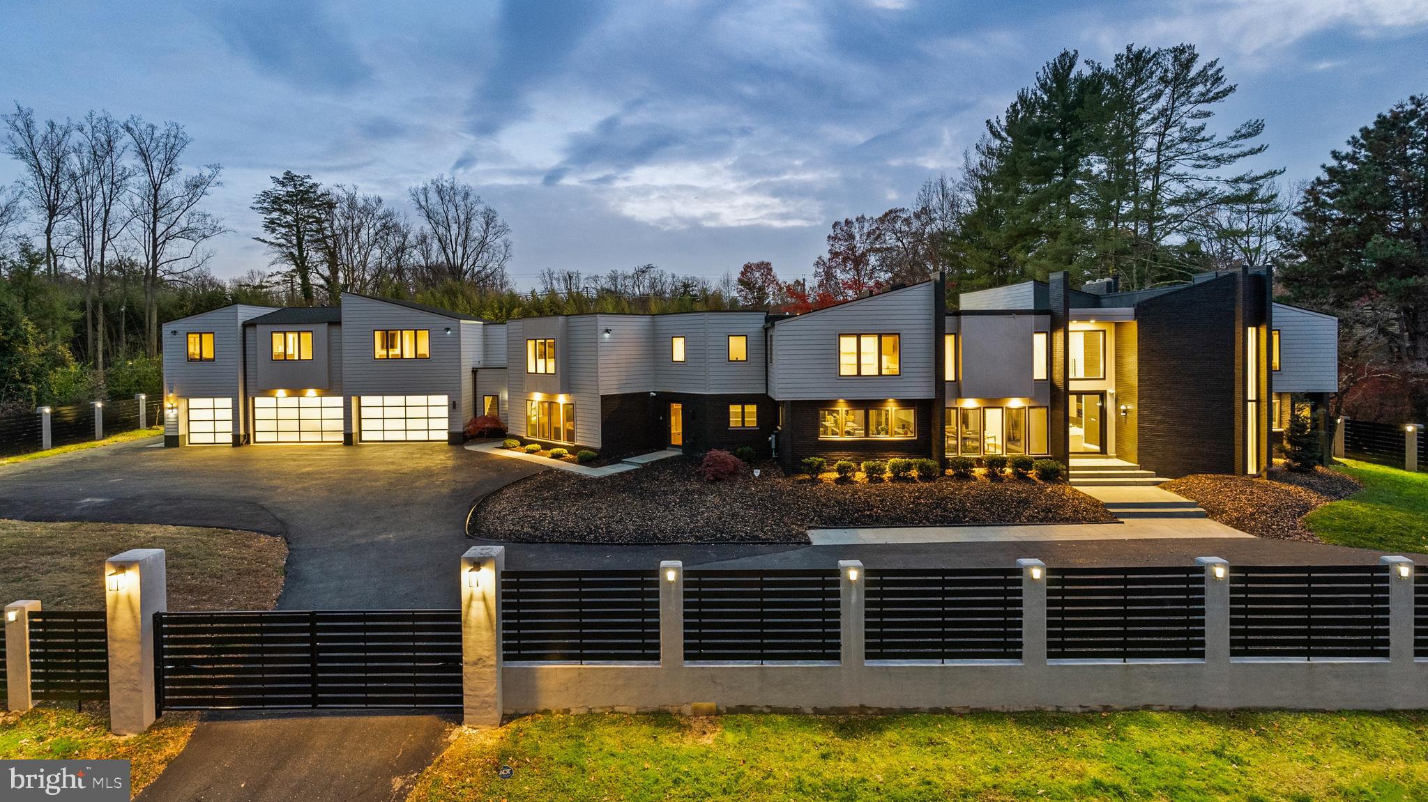 PT ROCKVILLE OUT RES - Residential