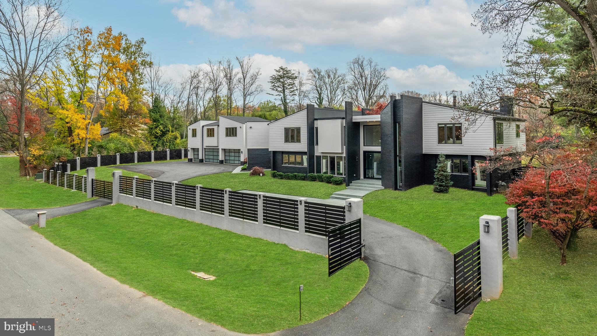 PT ROCKVILLE OUT RES - Residential