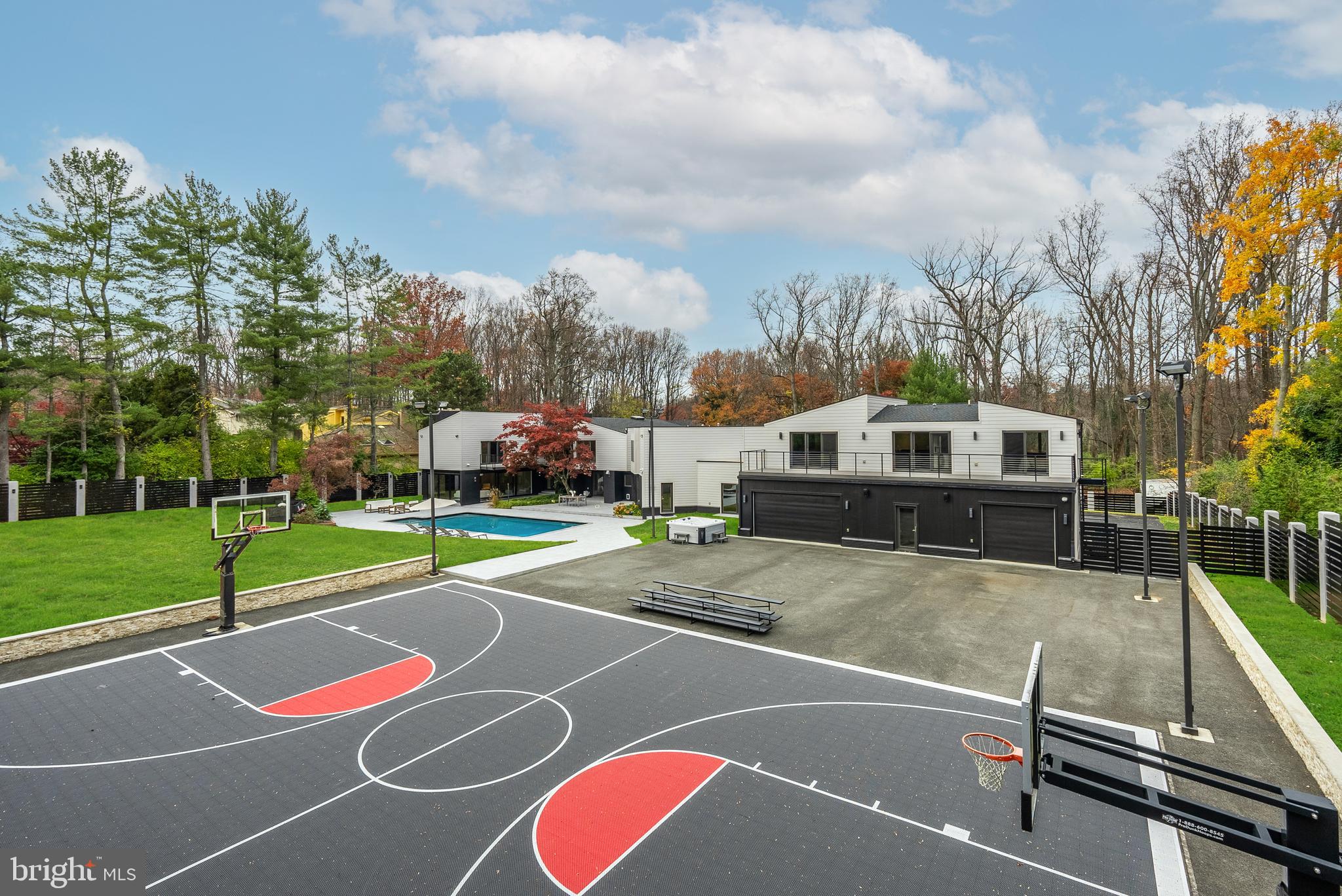 PT ROCKVILLE OUT RES - Residential