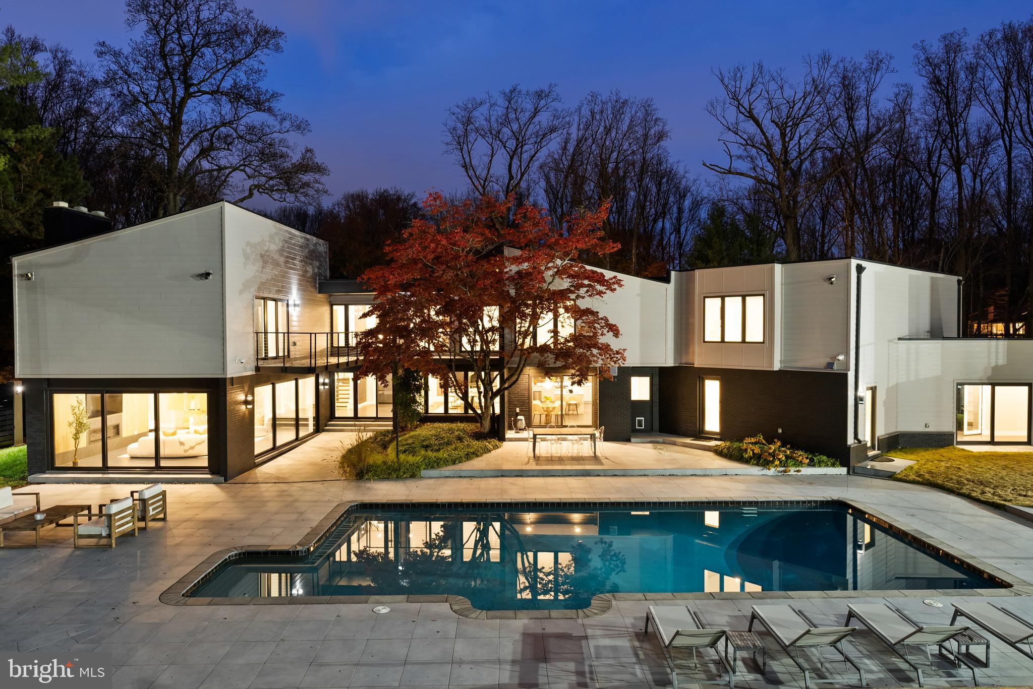 PT ROCKVILLE OUT RES - Residential