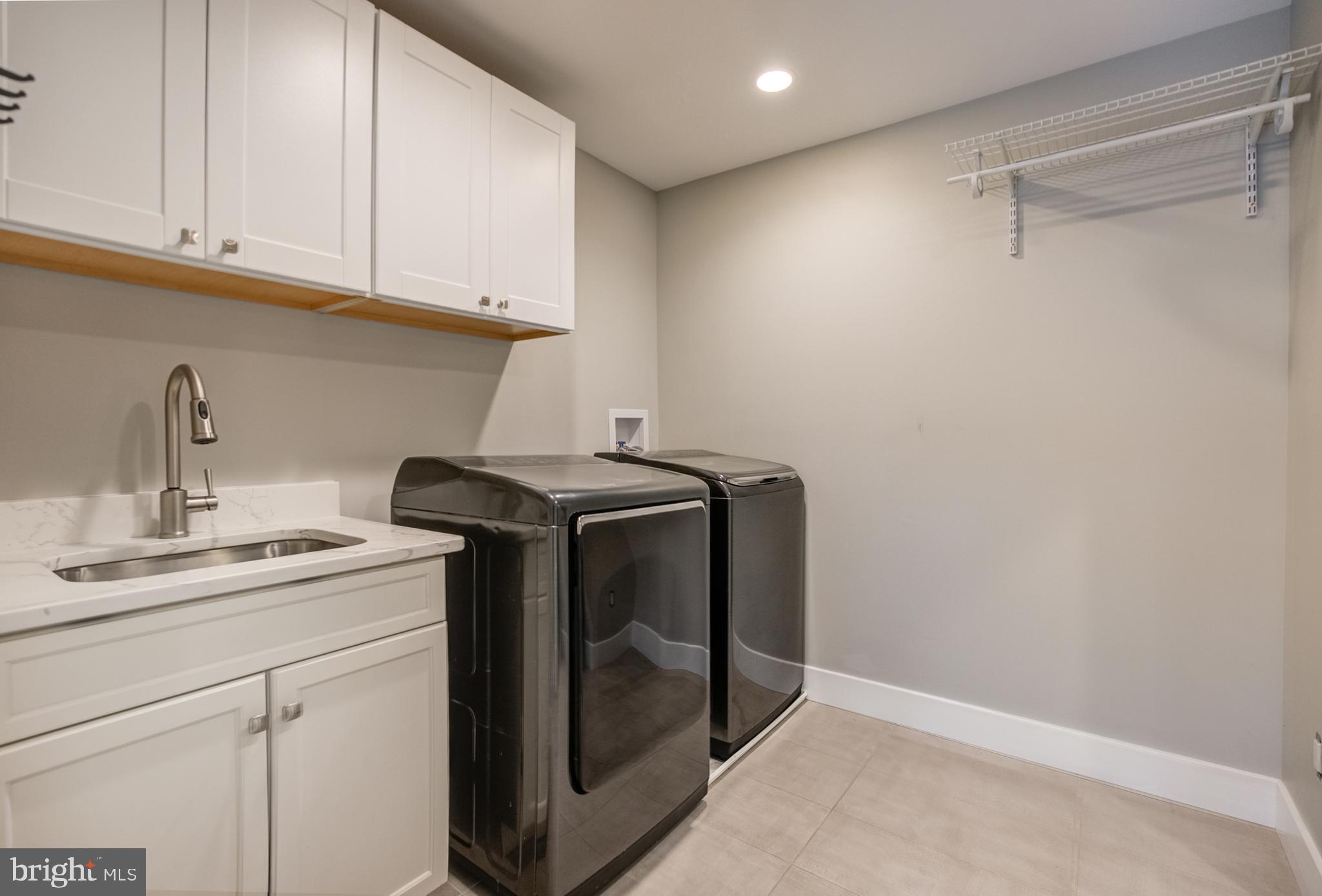 PT ROCKVILLE OUT RES - Residential