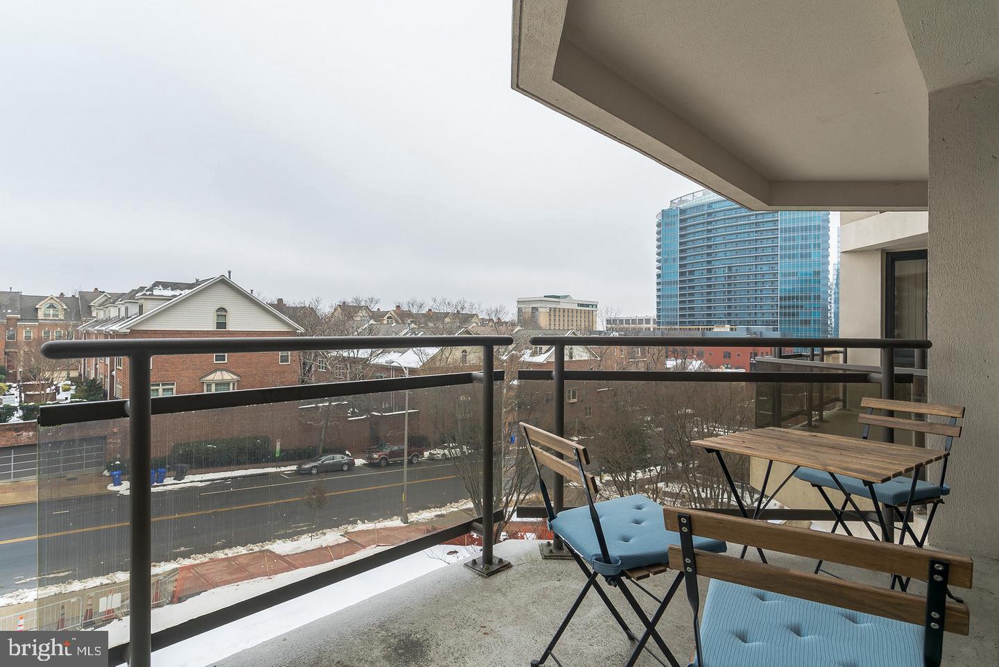 ATRIUM - Residential