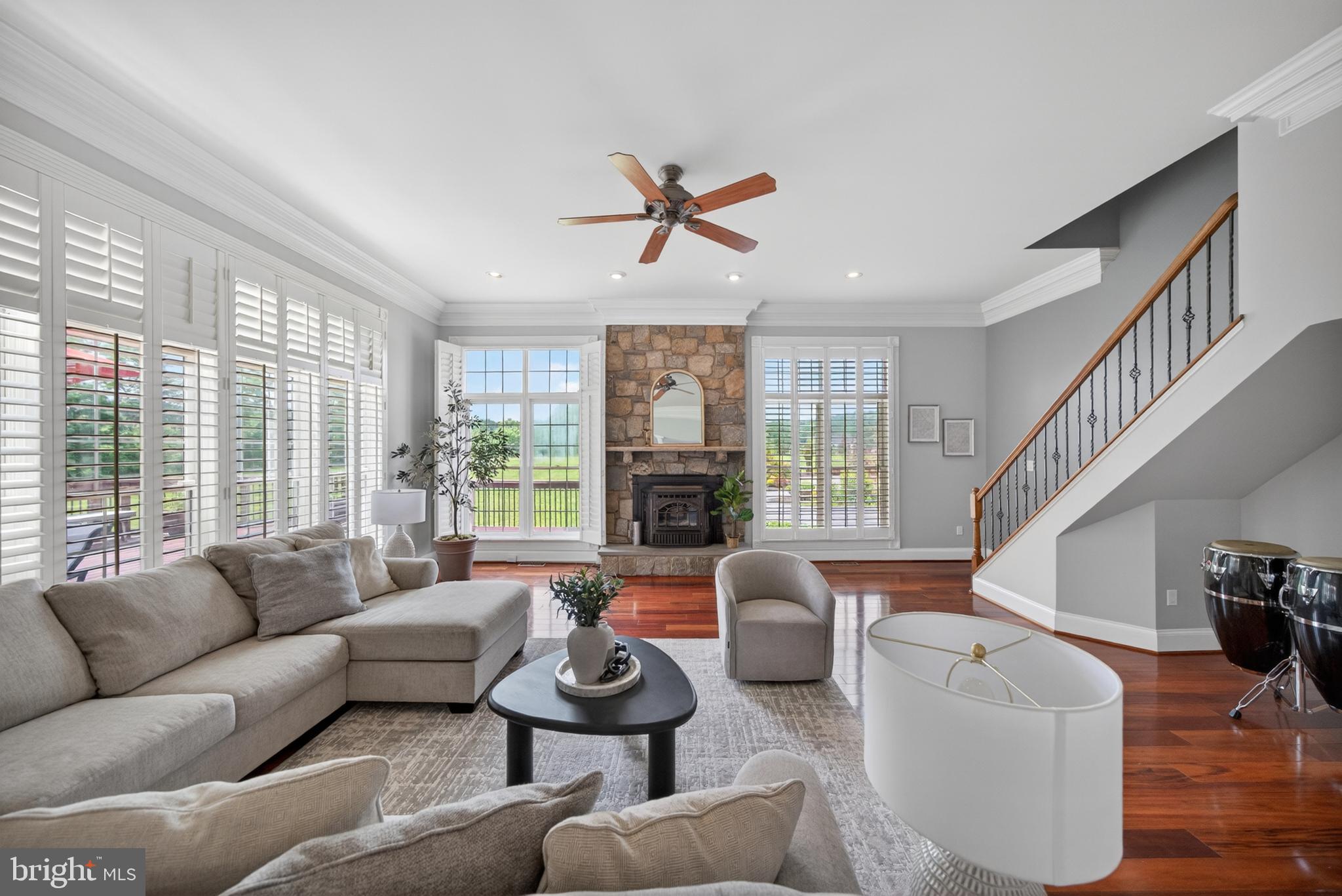 LONG MEADOW HAMLET - Residential
