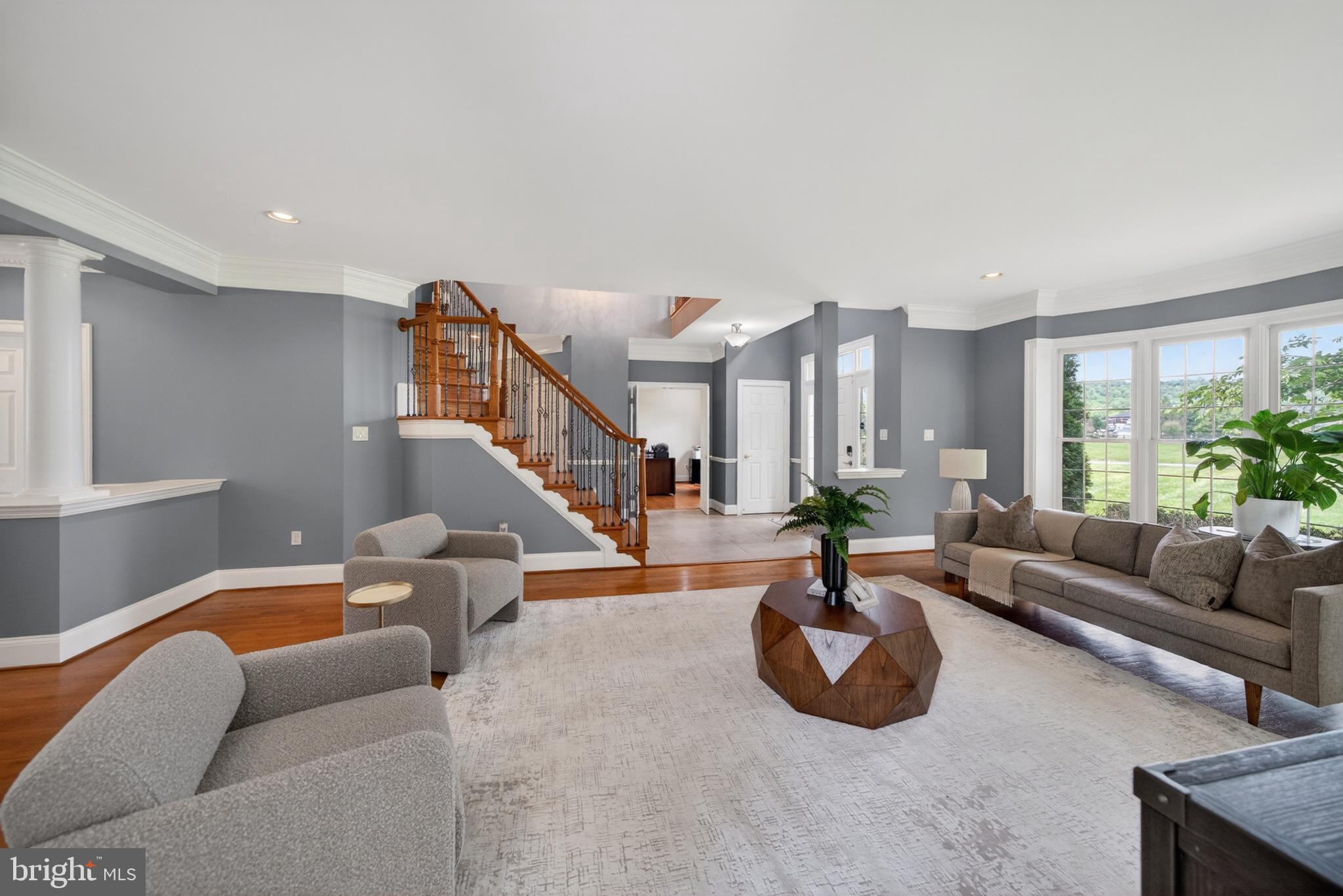 LONG MEADOW HAMLET - Residential