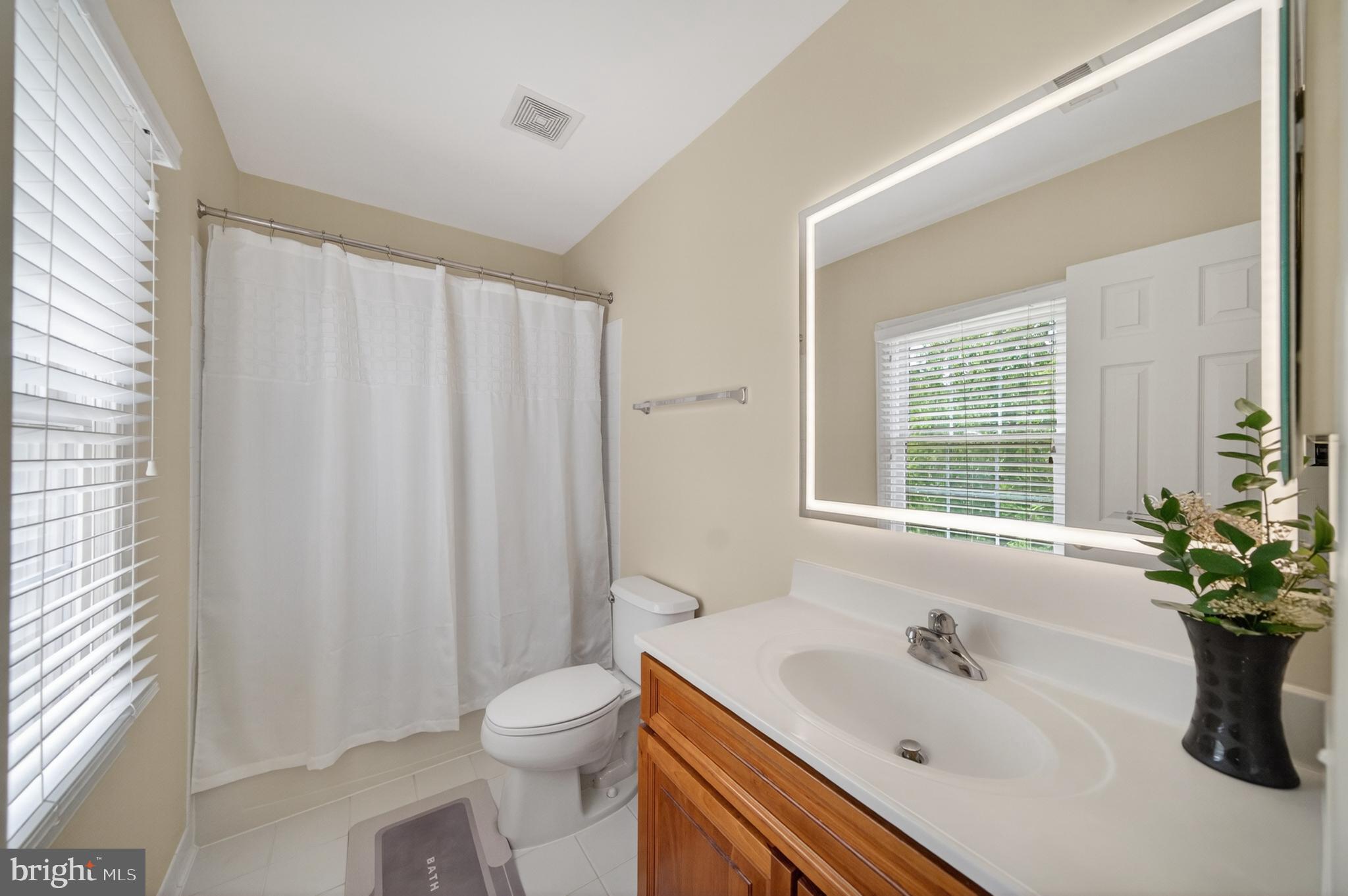 LONG MEADOW HAMLET - Residential