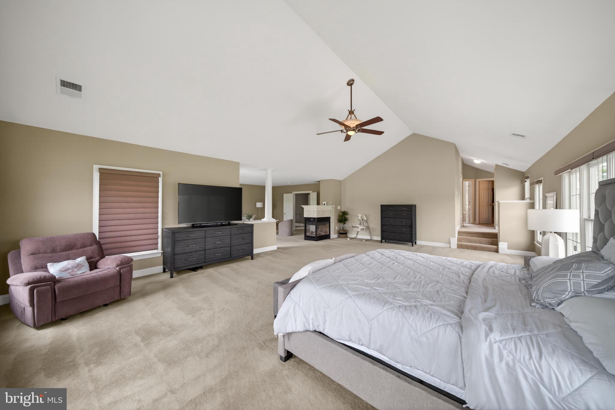 LONG MEADOW HAMLET - Residential